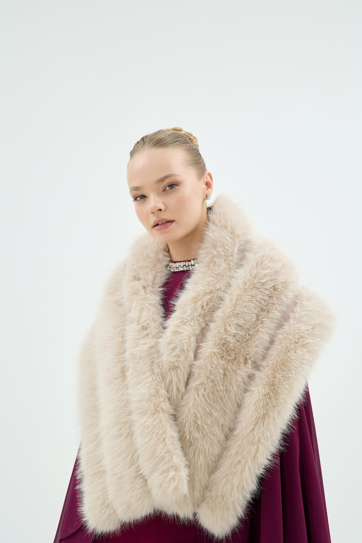 41002 YELENA KÜRK ETOL Taş