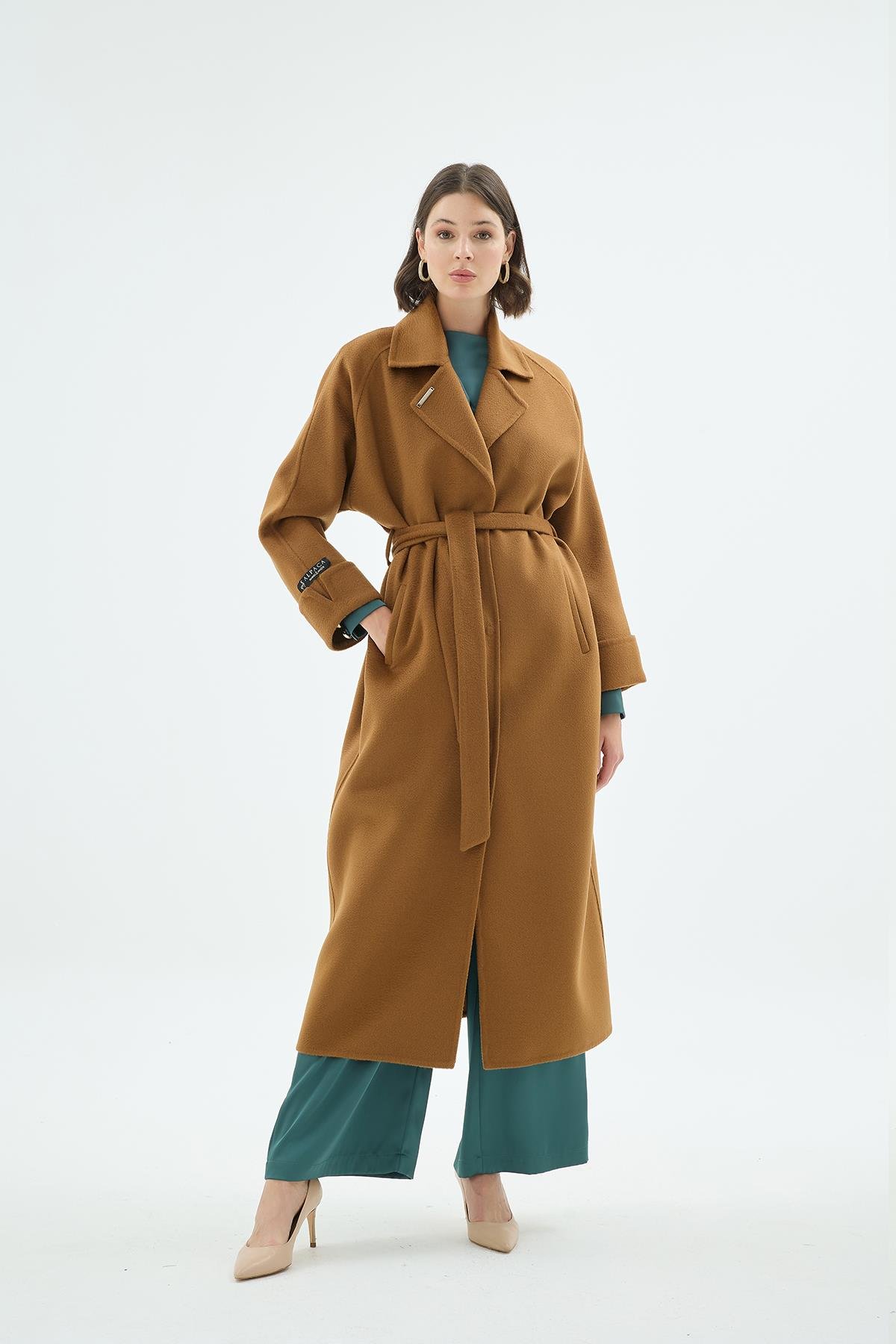 Carmen Alpaka Uzun Kaban Camel