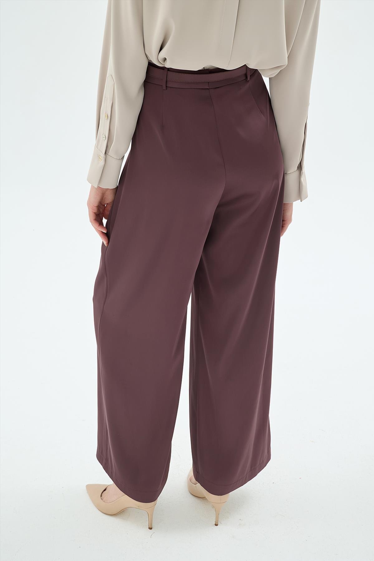 Gigi Yüksek Bel Bol Paça Kemerli Pantolon Kahve