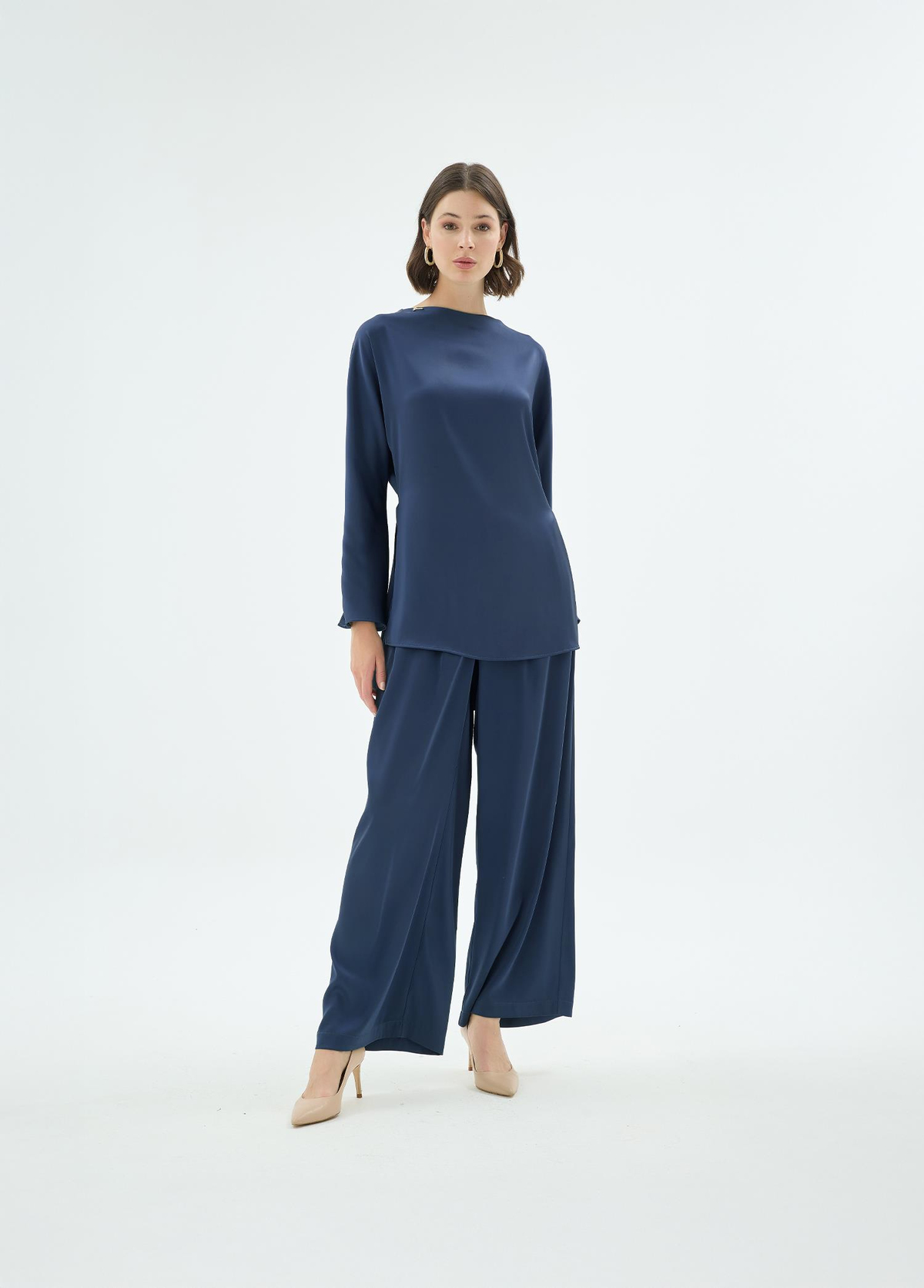 Lisa Yandan Yirtmaçli Uzun Kol Bluz Lacivert