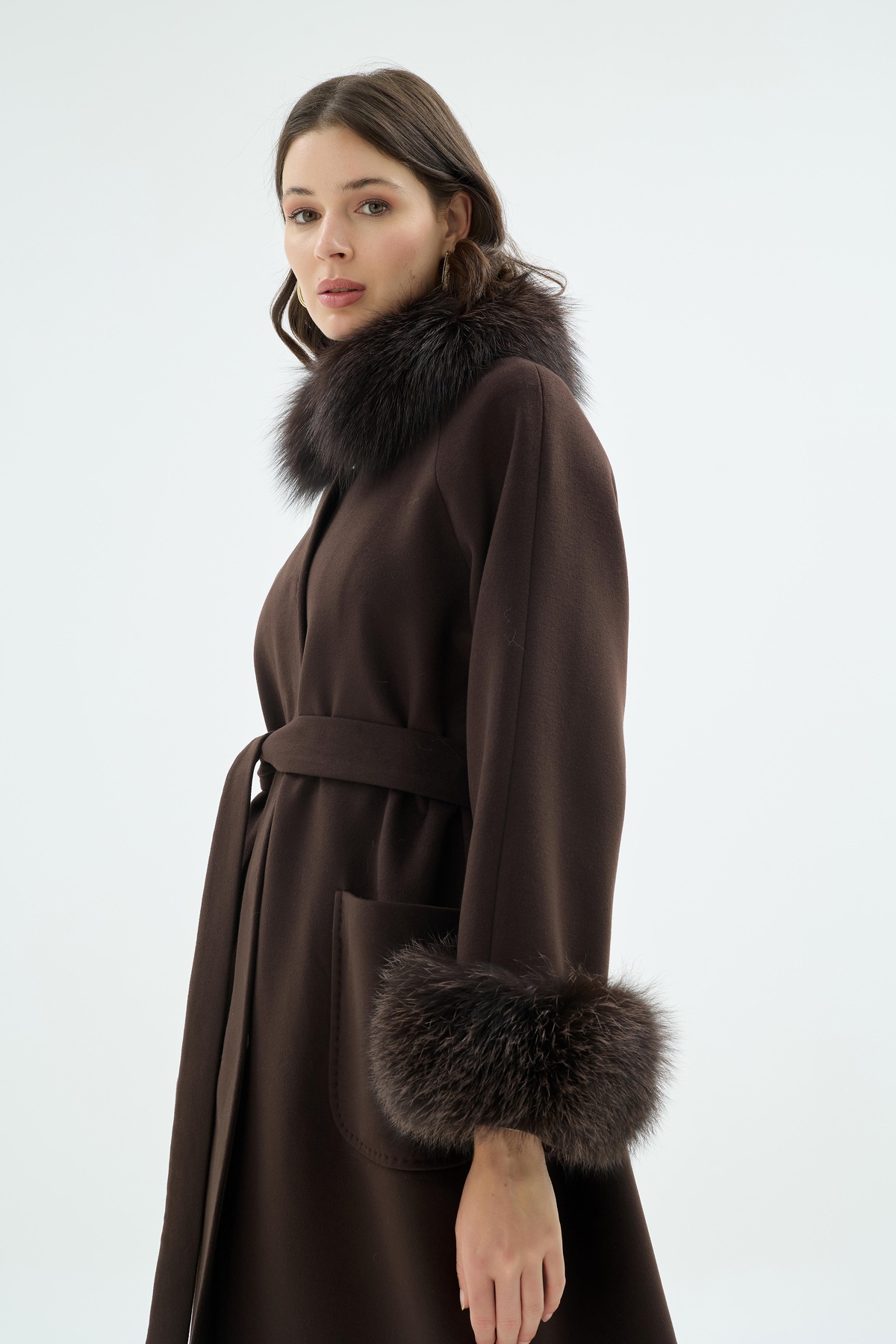 Lunara Kürk Yakalı Ve Kürk Manşetli Kaban Kahve
