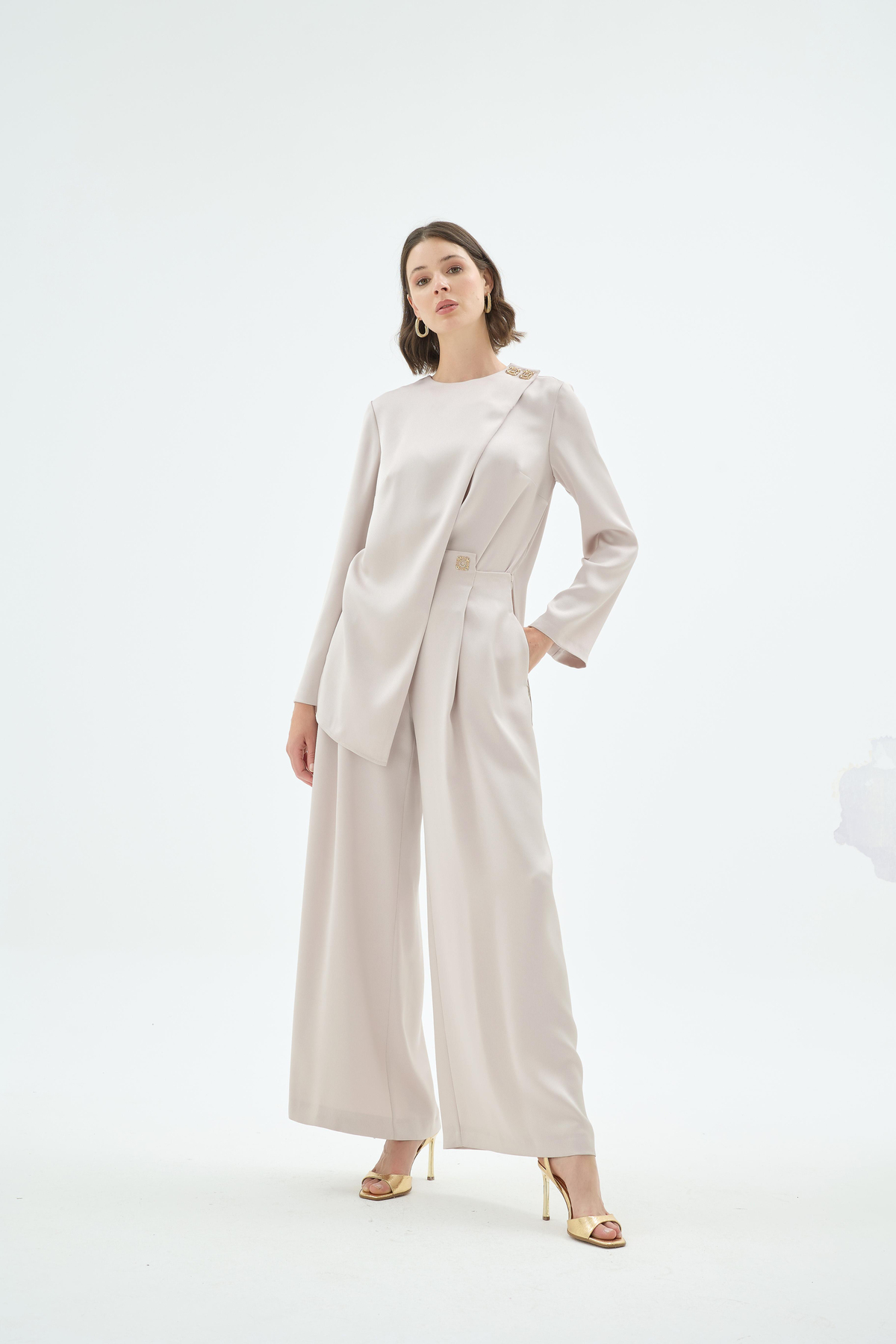 Nara Kare Düğme Detaylı Bluz ve Pantolon 2'li Takım Taş