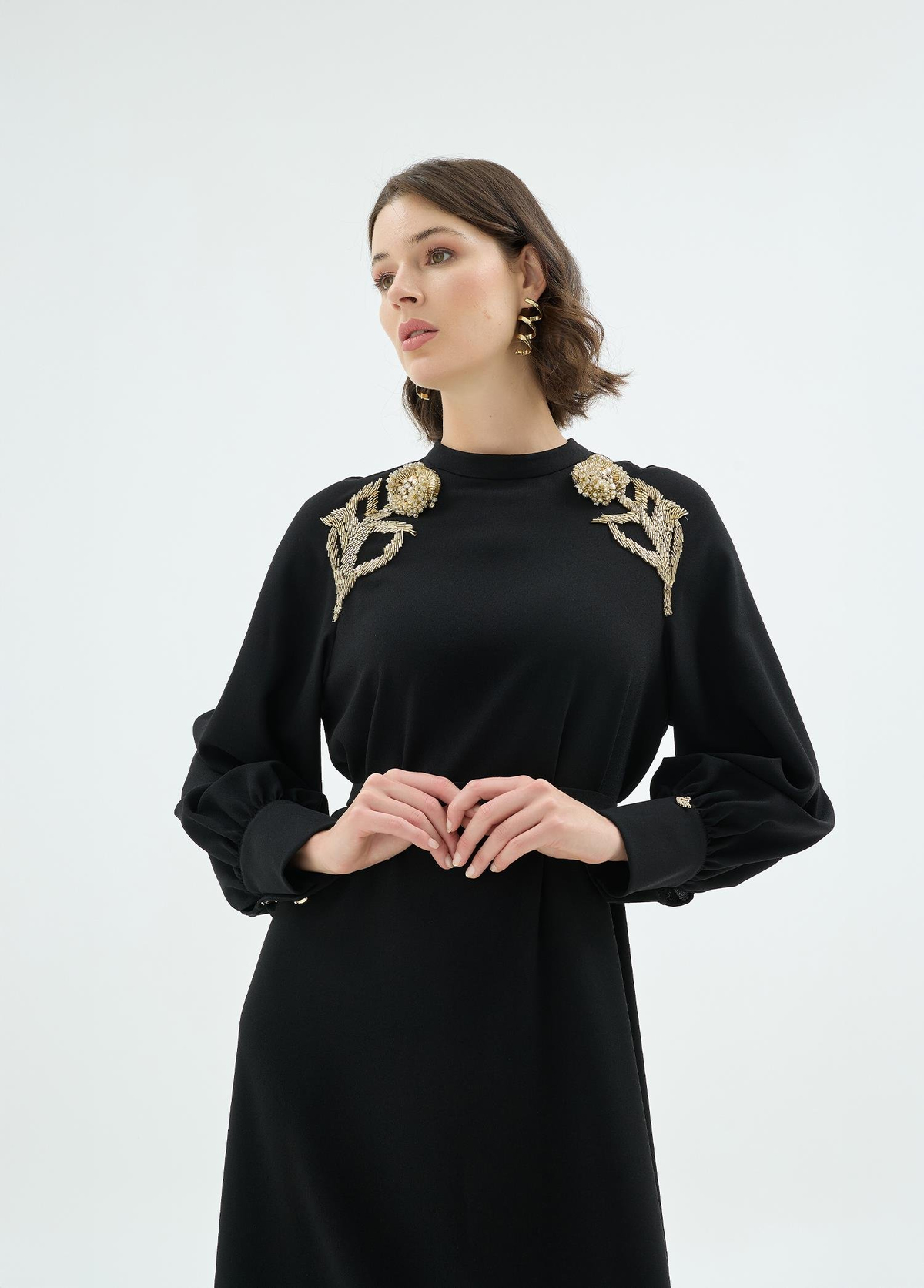 Rose El İşçiliği Gül Motifli Elbise Siyah