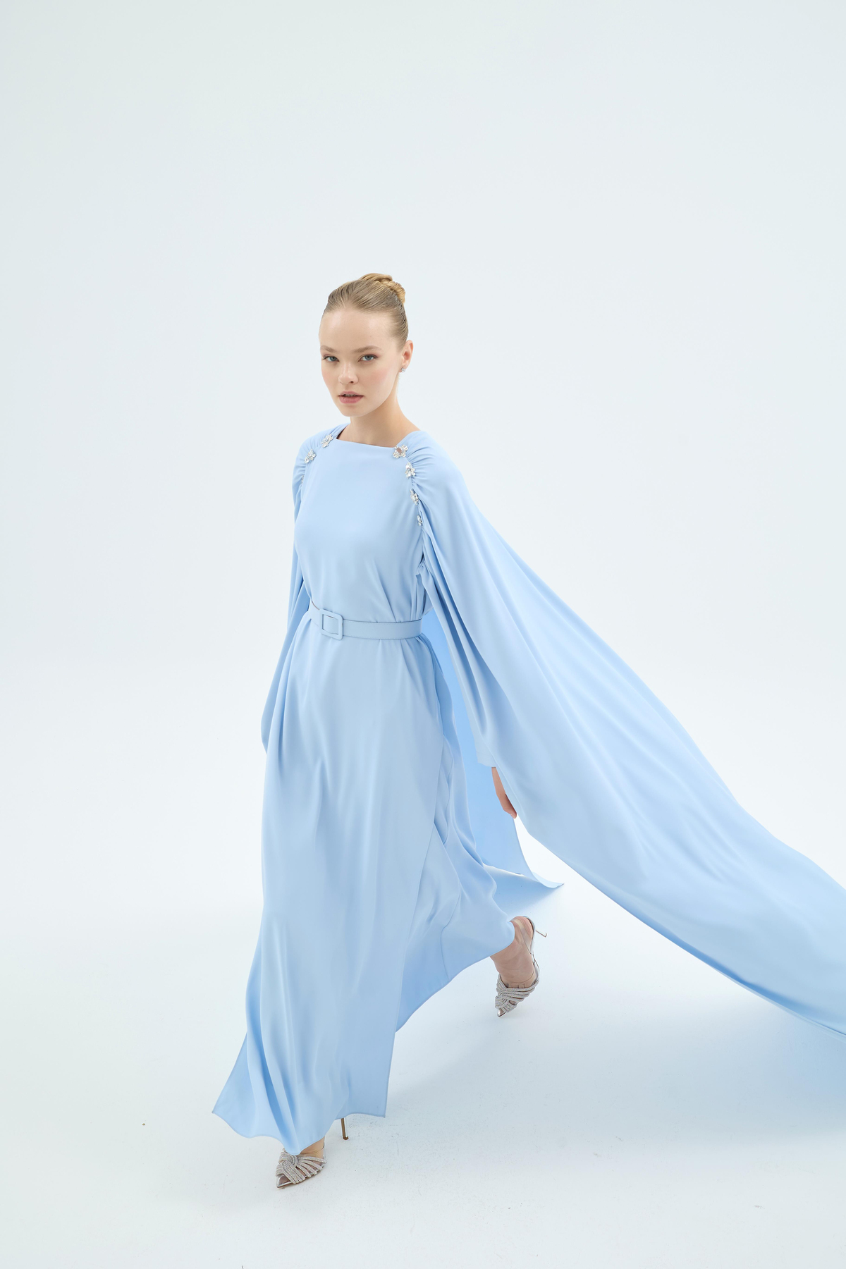 Ruby Pelerin Kol Taş Detaylı Elbise Mavi