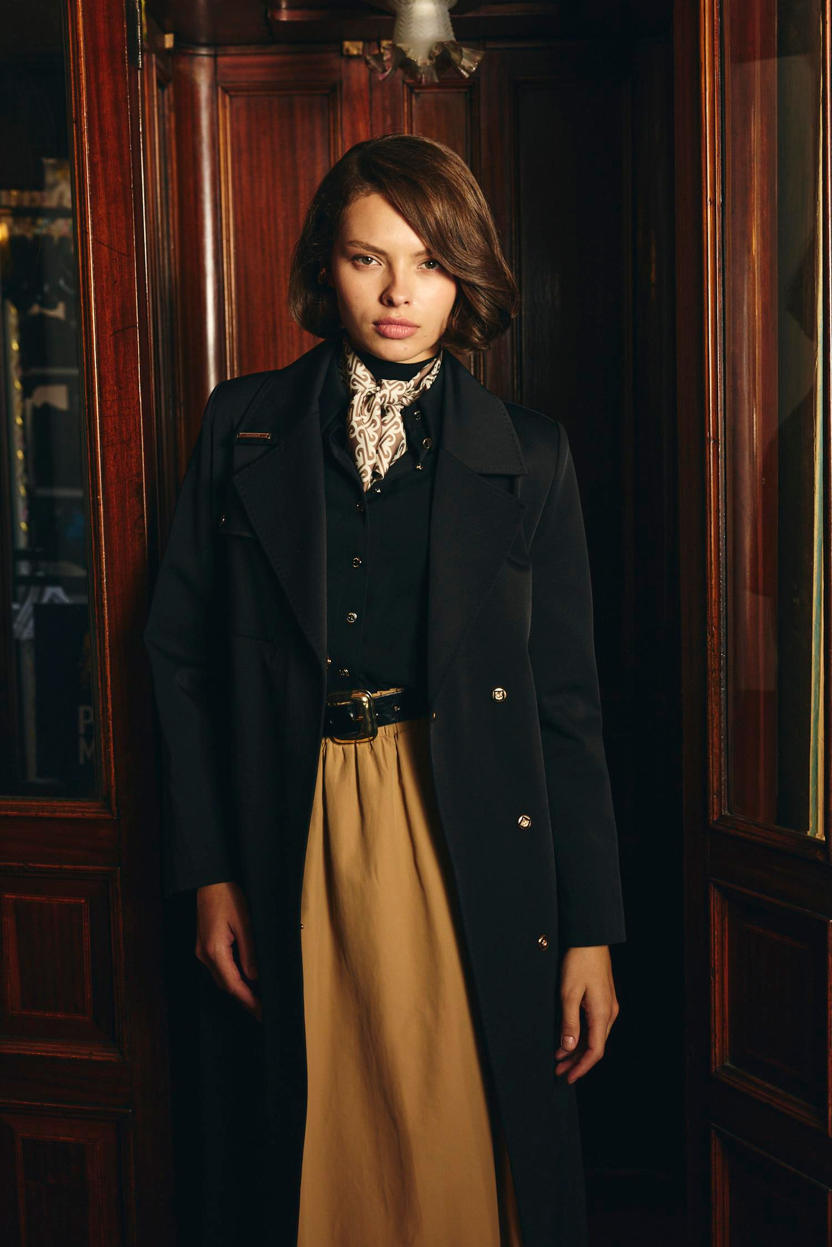 Viona Trençkot Siyah