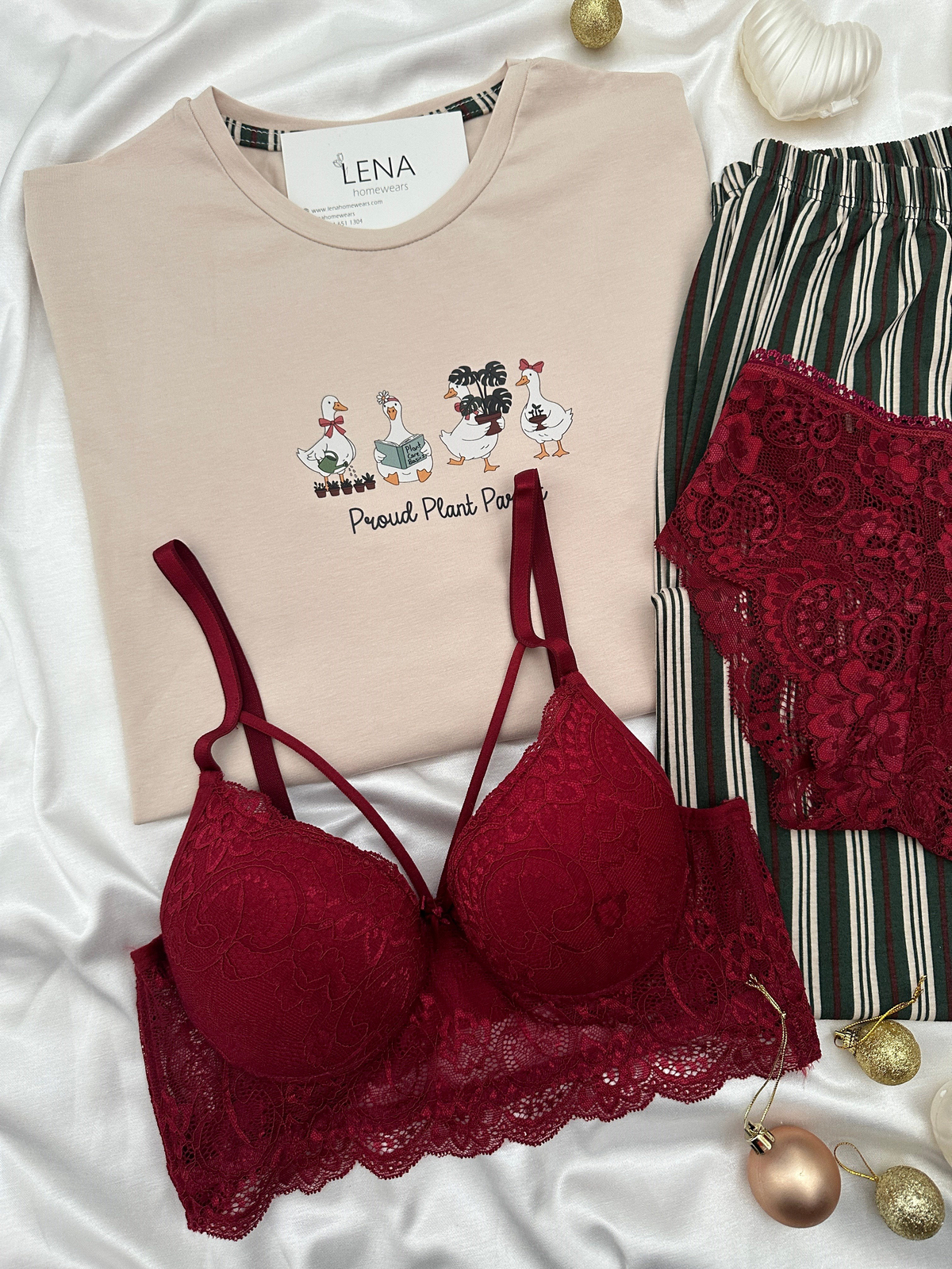 Bej Ördek Desenli Çizgili 4'lü Pamuklu Pijama Takımı