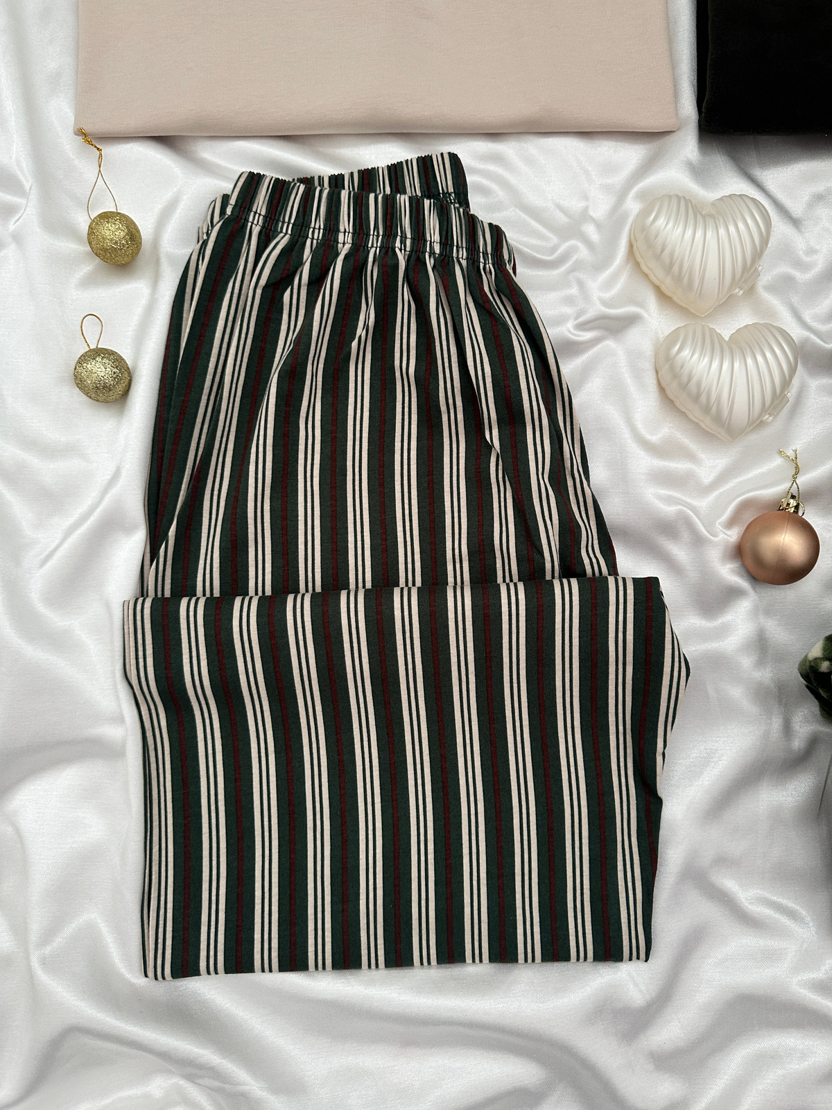 Bej Ördek ve Haki Ekose Günlük Rahat Sevgili Çift Uzun Kollu Pijama Takımı (2'li Set)
