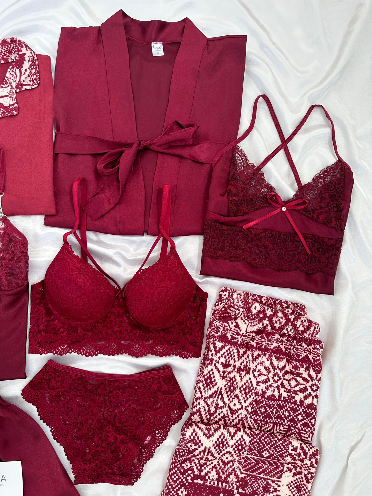 Bordo Dört Mevsim 8'li Çeyiz Set