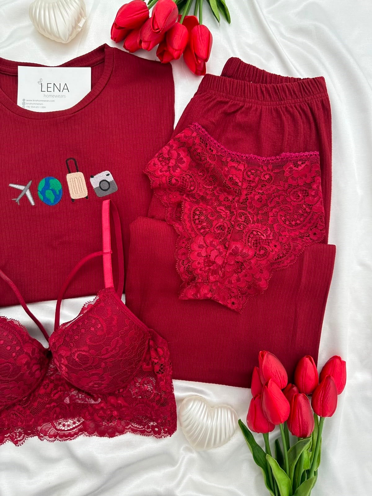 Bordo Seyehat Nakışlı Pijama & Çamaşır Seti 