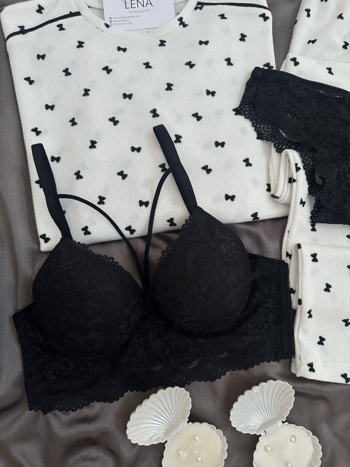 Drovse Fiyonk Desenli Dörtlü Pijama Seti