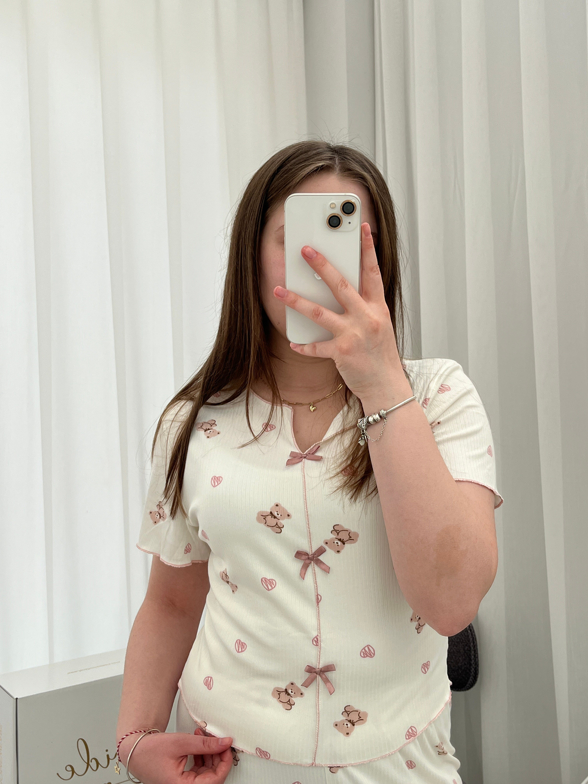 Ekru Ayıcık Desenli Fiyonklu Crop Pijama Takımı