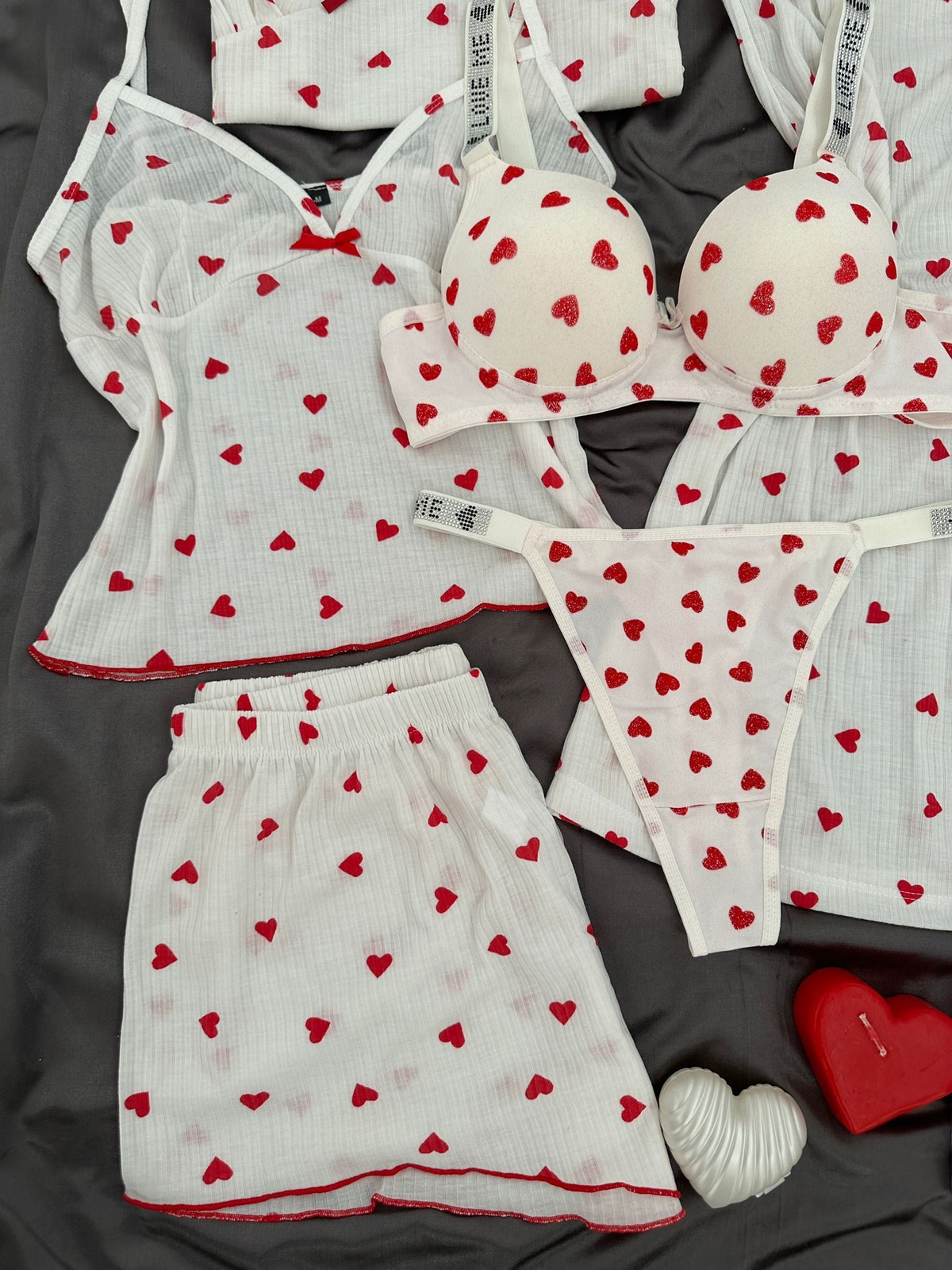 Ekru Kalp Raporlu 7'lı Pijama & Çamaşır Seti