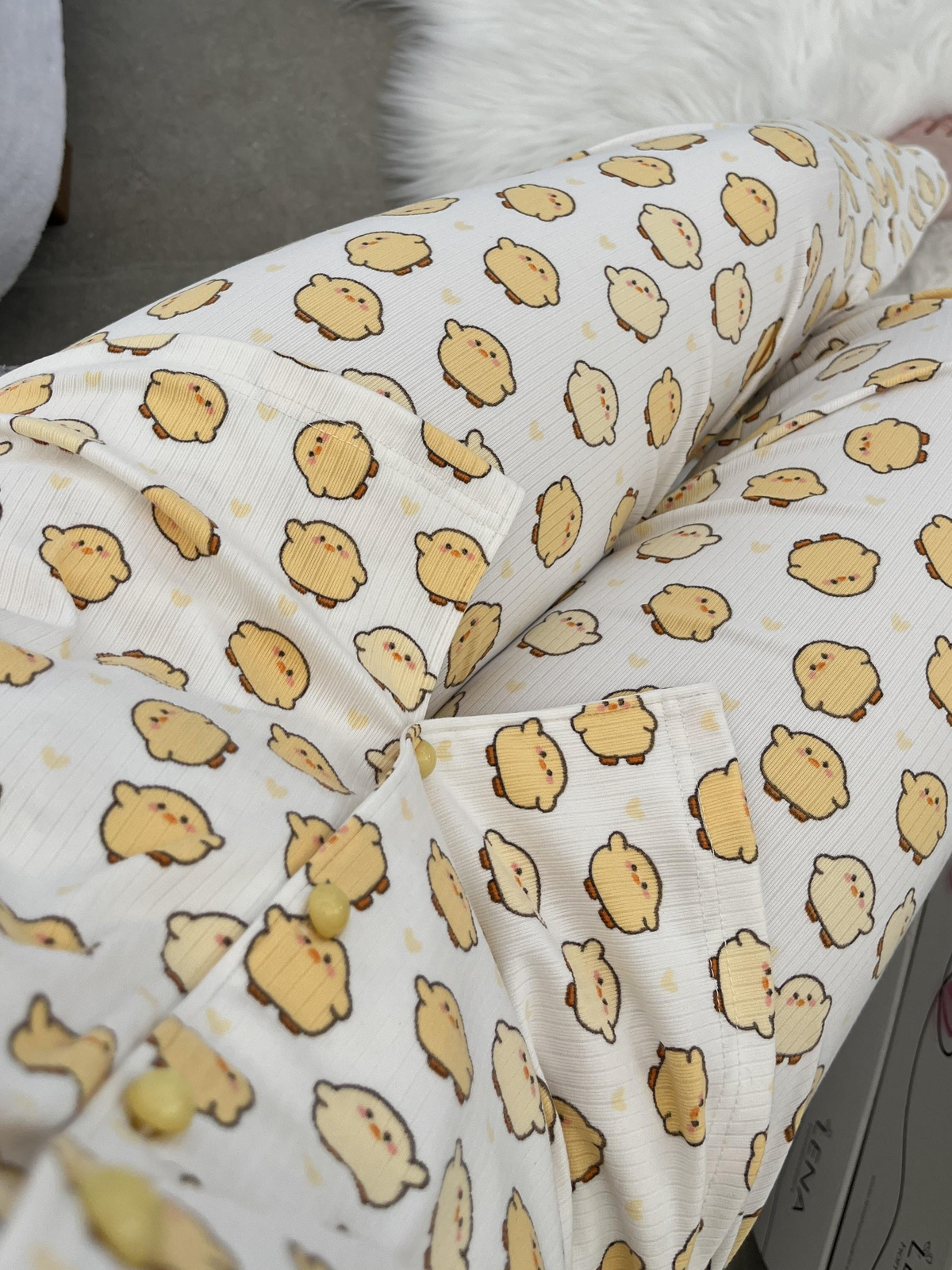 Ekru Sarı Civciv Desenli Uzun Kollu Pijama Takımı