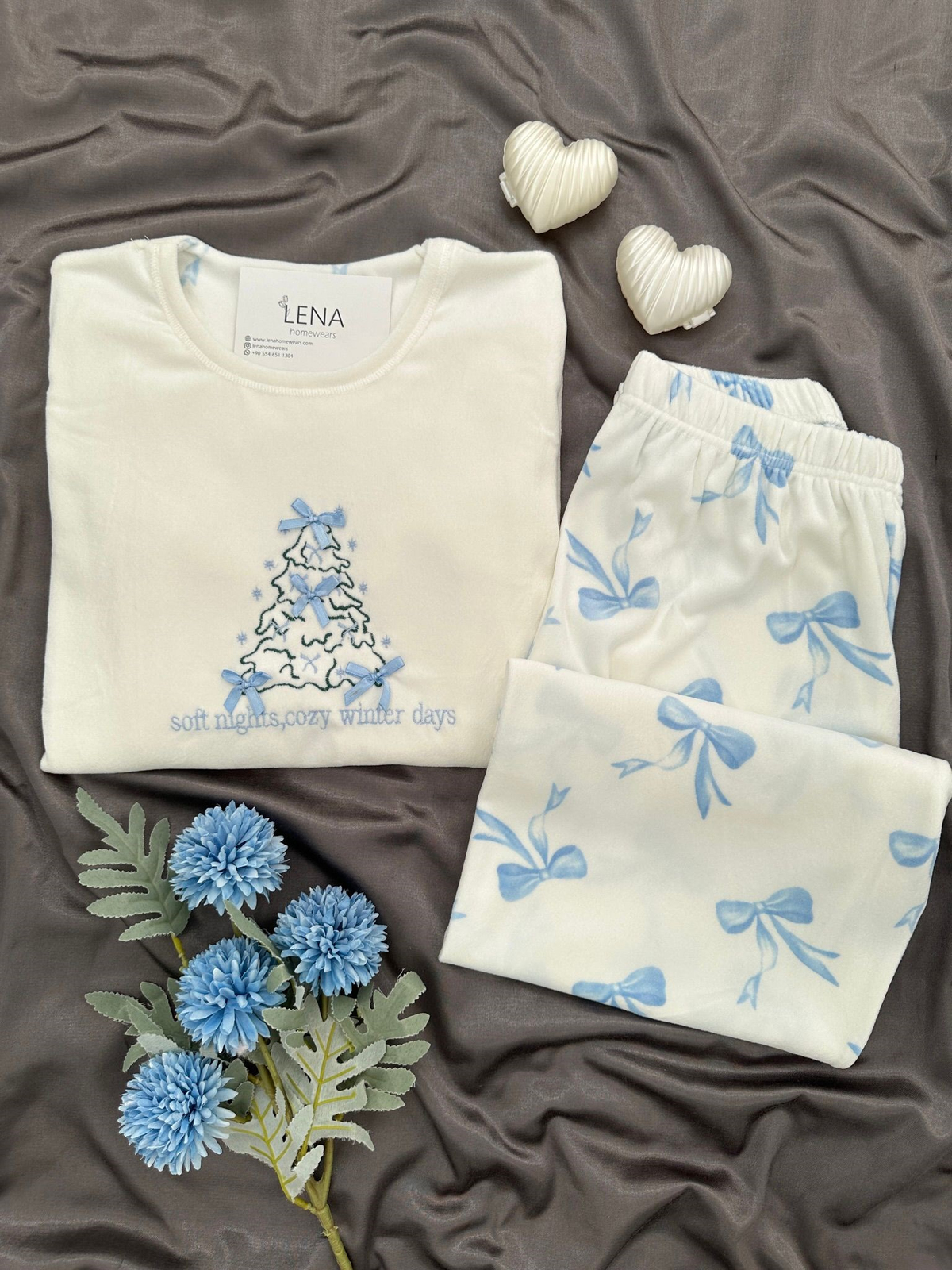 Kadın Ekru Kurdele Desenli Fransız Kadife Pijama Takımı