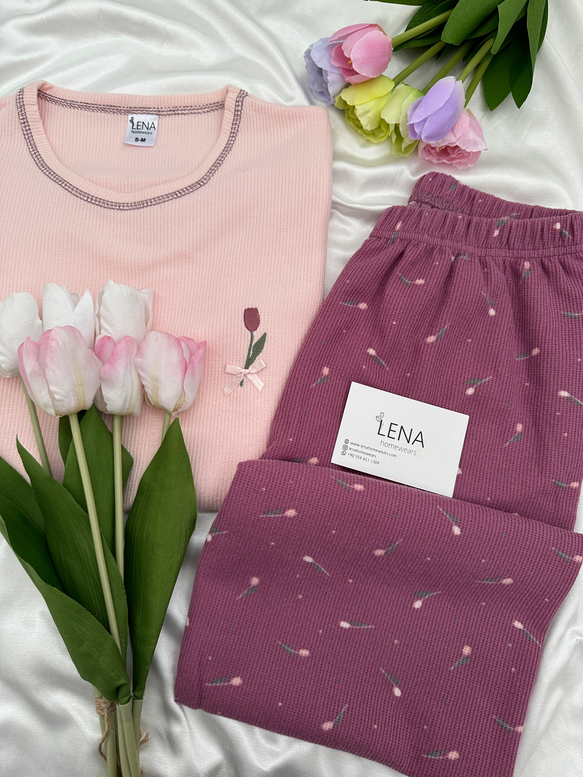 Mürdüm Lale Desenli Waffle Pijama Takımı