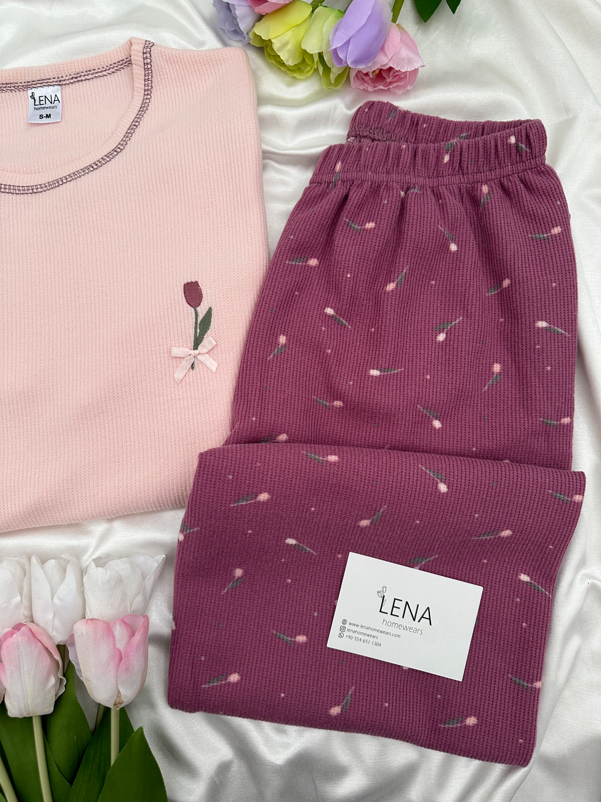 Mürdüm Lale Desenli Waffle Pijama Takımı
