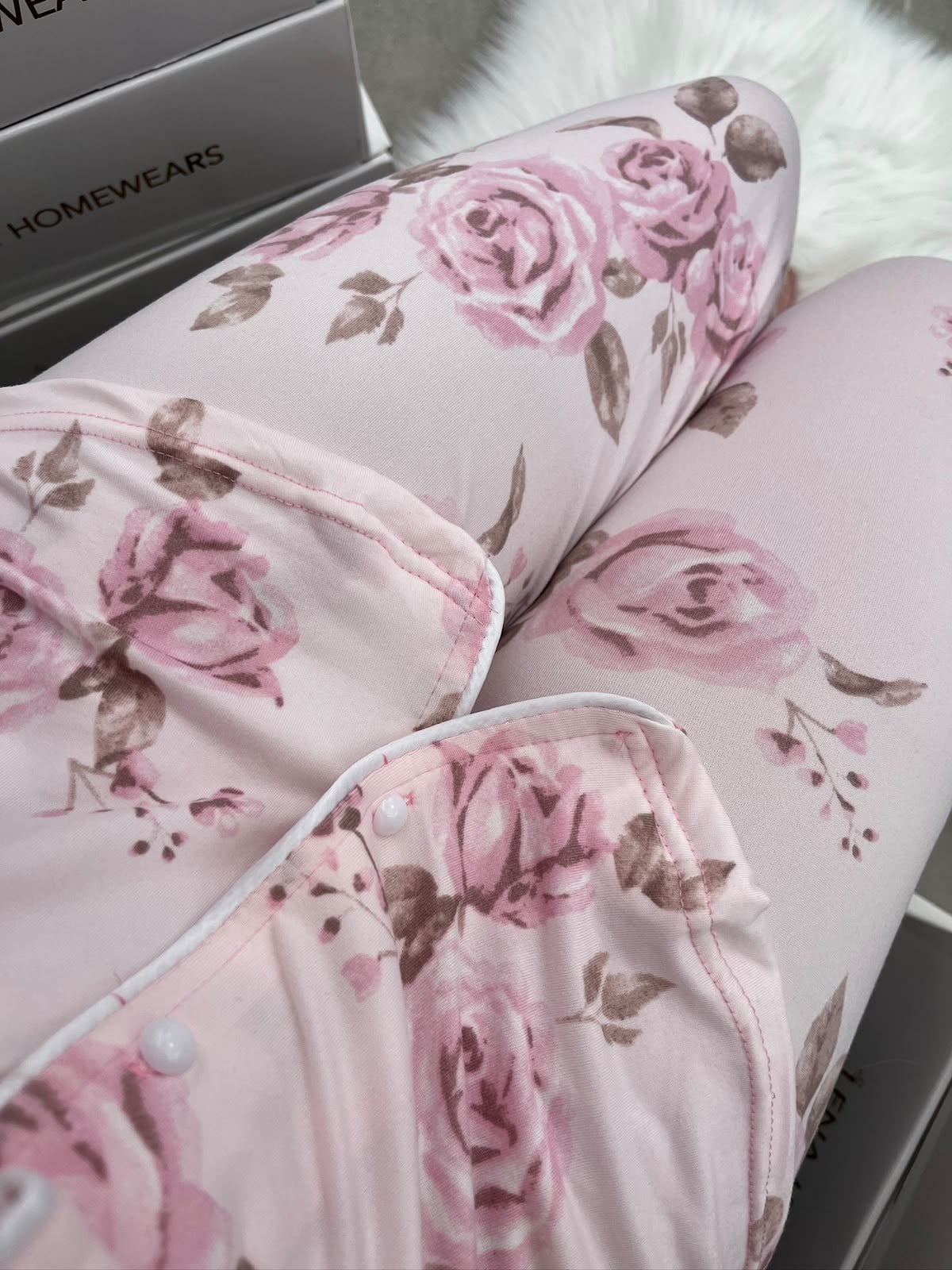 Pembe Gül Desenli Pudra Milan Uzun Kollu 4'lü Pijama Takımı