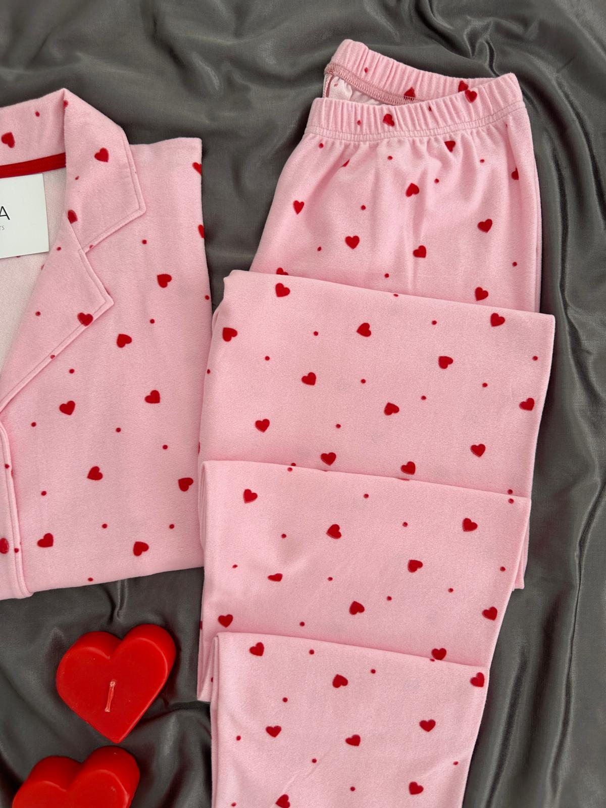 Pembe Kalp Desenli Düğmeli Termosoft Pijama Takımı