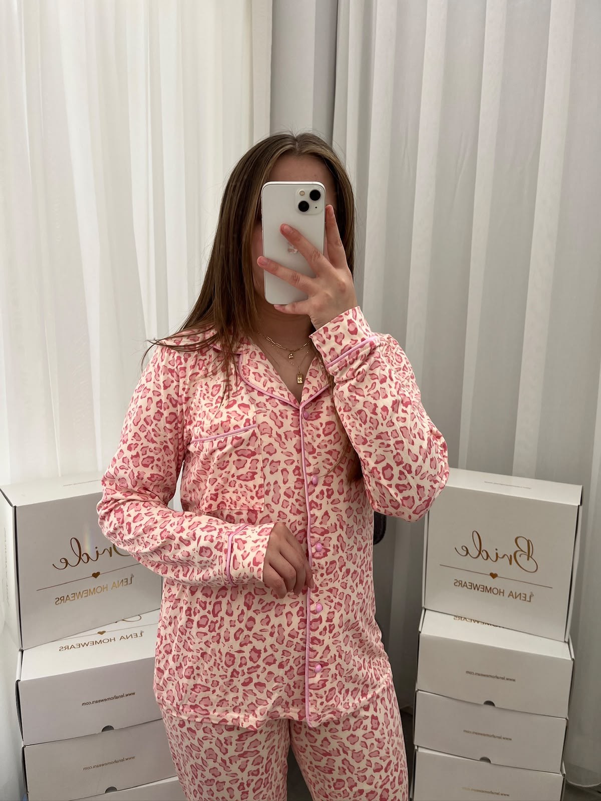 Pembe Leopar Desenli Ekru Milan Uzun Kollu Pijama Takımı