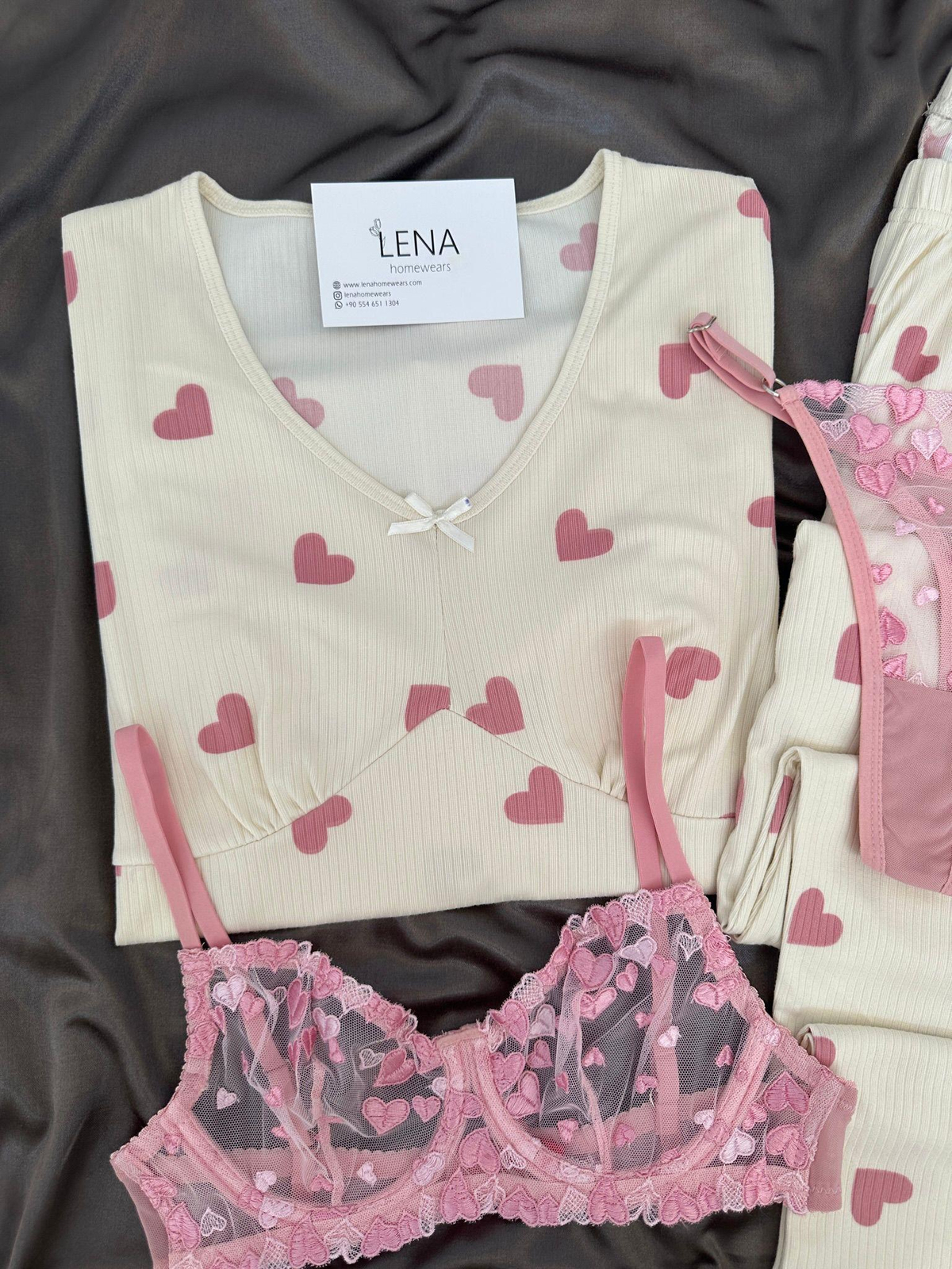 Pembe Marlyn Kalp Desenli Dörtlü Pijama Seti