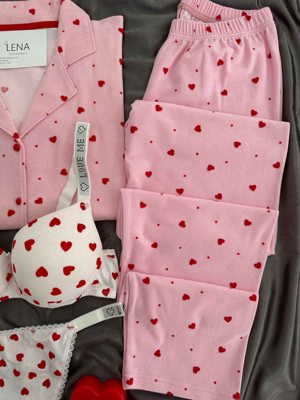 Pembe Süet Kalpli Dörtlü Pijama Seti