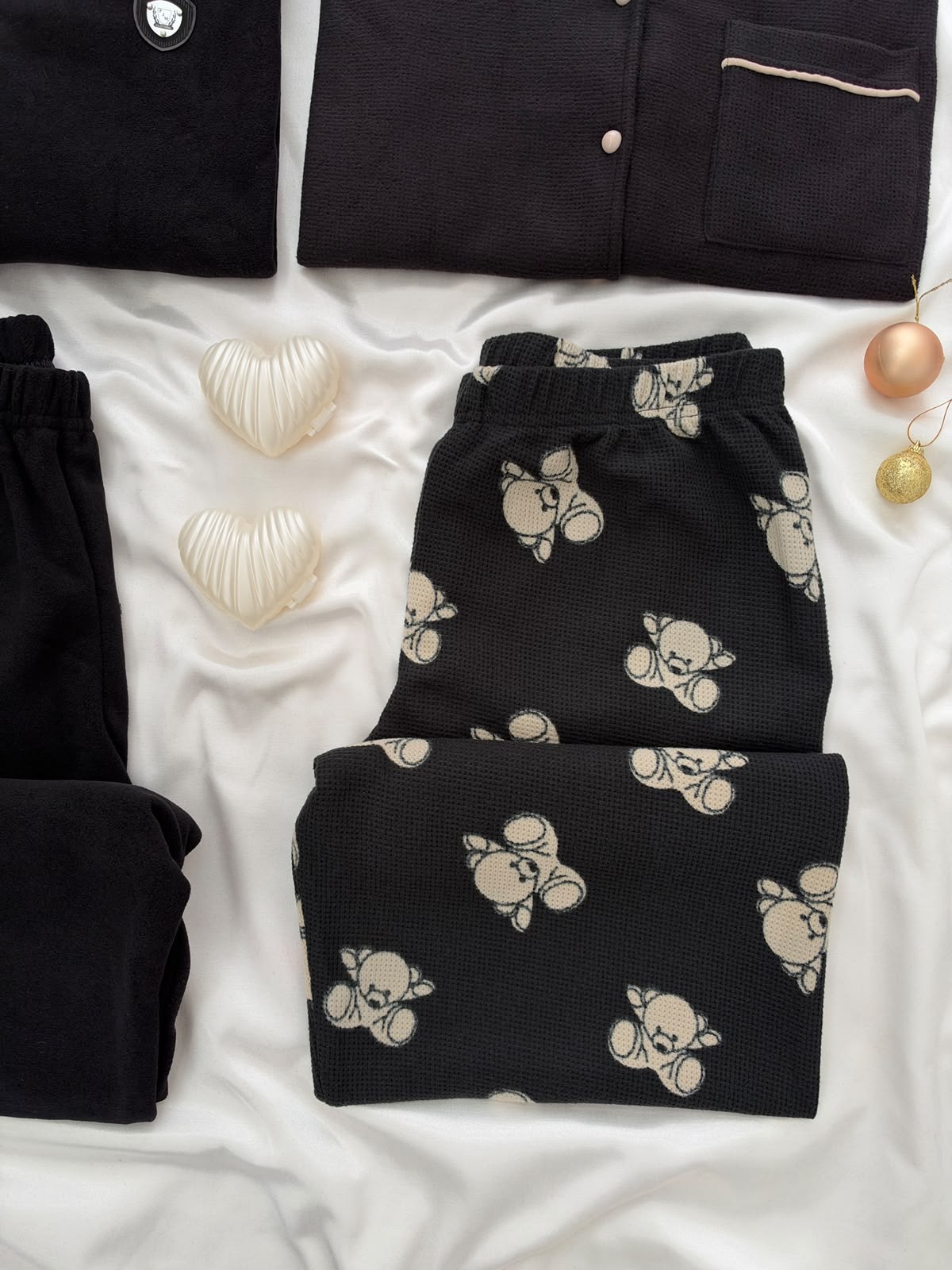 Siyah Ayıcık & Boydan Fermuarlı Sevgili Çift Uzun Kollu Pijama Takımı (2'Lİ SET)