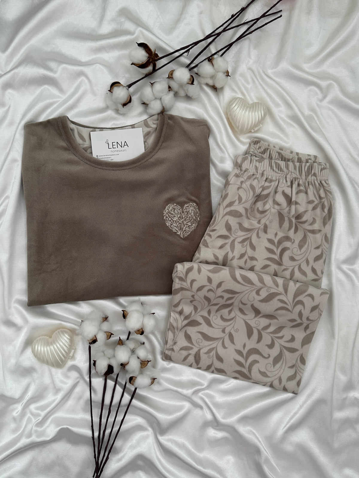 Vizon Yaprak Desenli Fransız Kadife Pijama Takımı