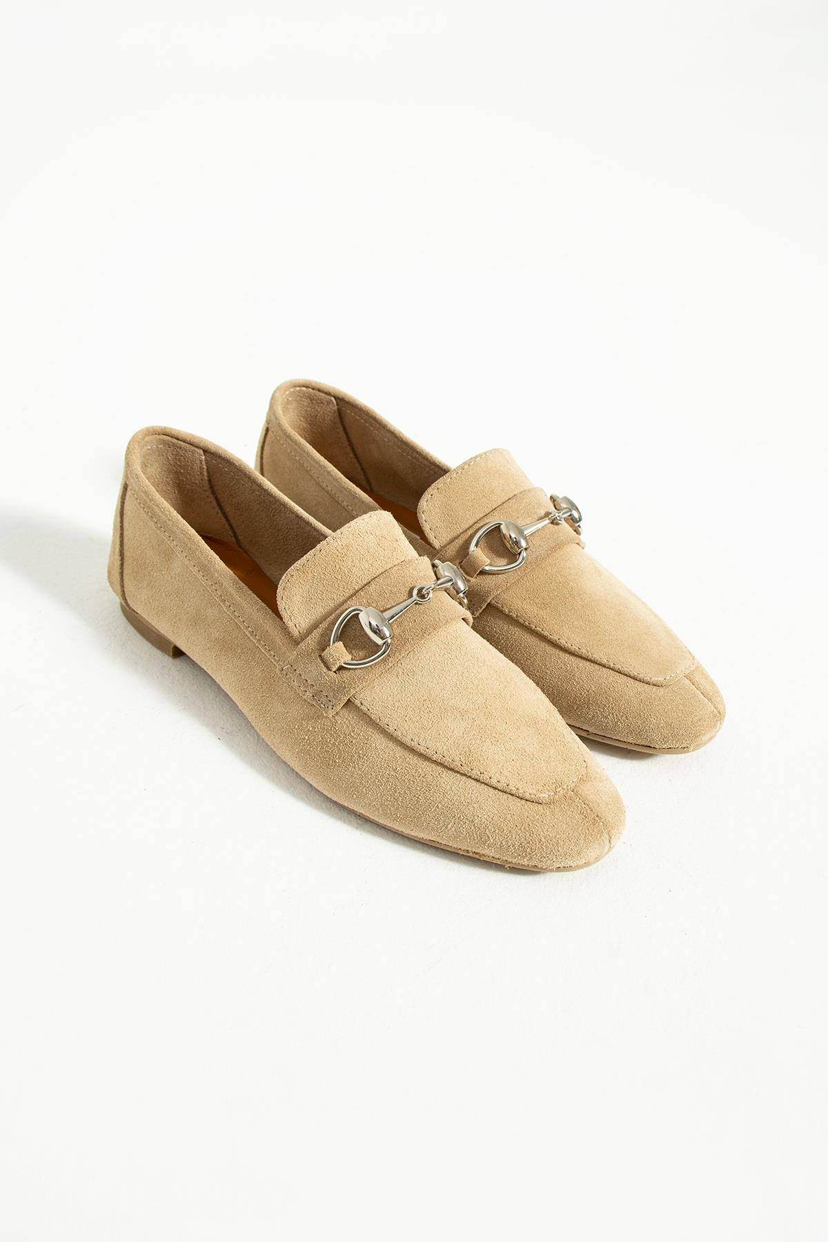 EVAN TOKA DETAYLI BEJ HAKİKİ DERİ KADIN LOAFER