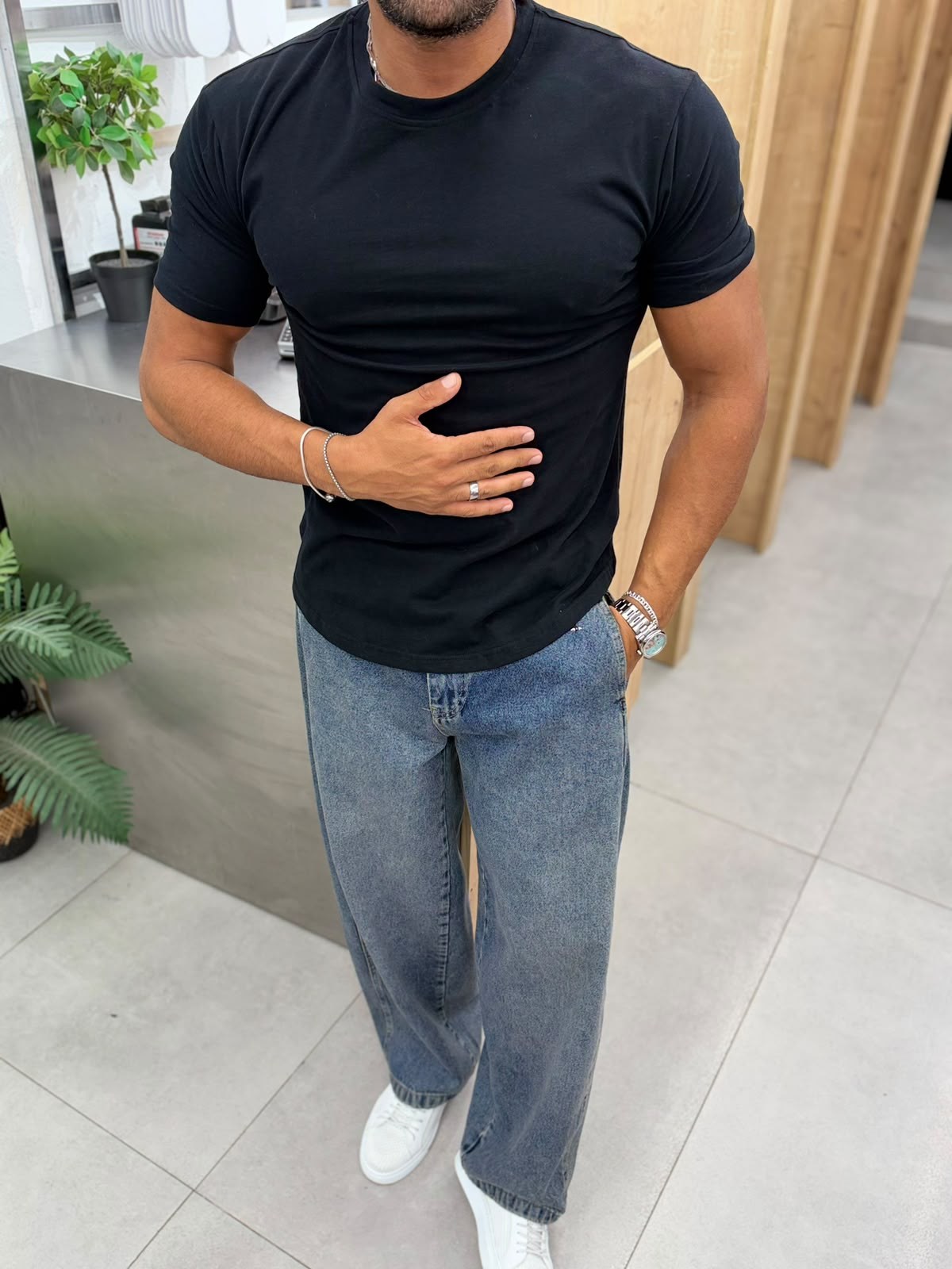 Ferel Basıc Oval Kesim Tshirt Siyah
