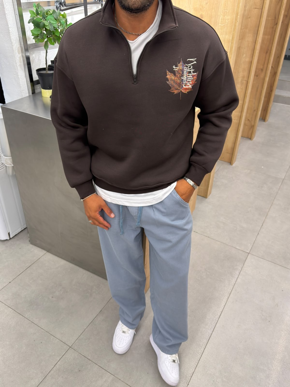 Yep Nakışlı Özel Seri Sweatshirt Kahverengi