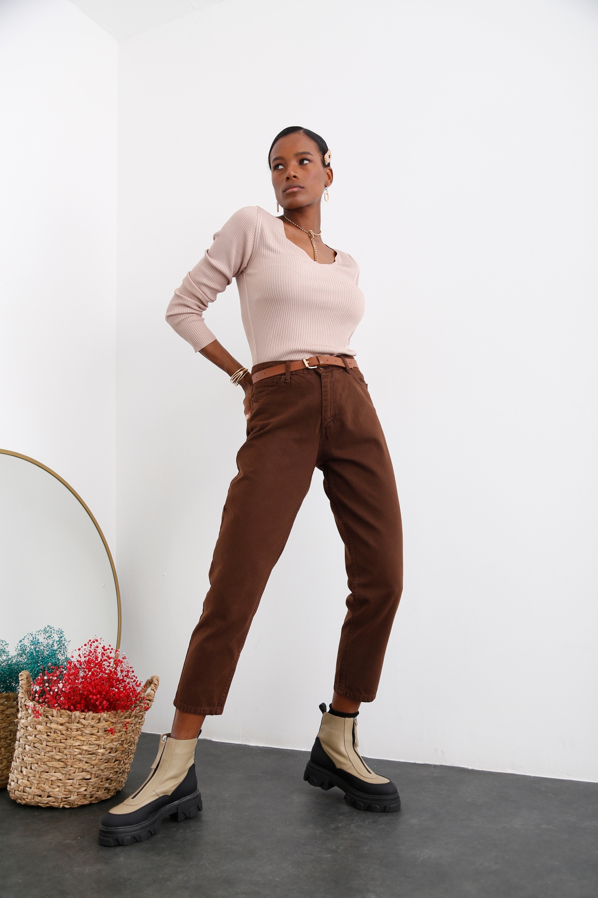 Acı Kahve Yüksek Bel Mom Fit Jean-1 