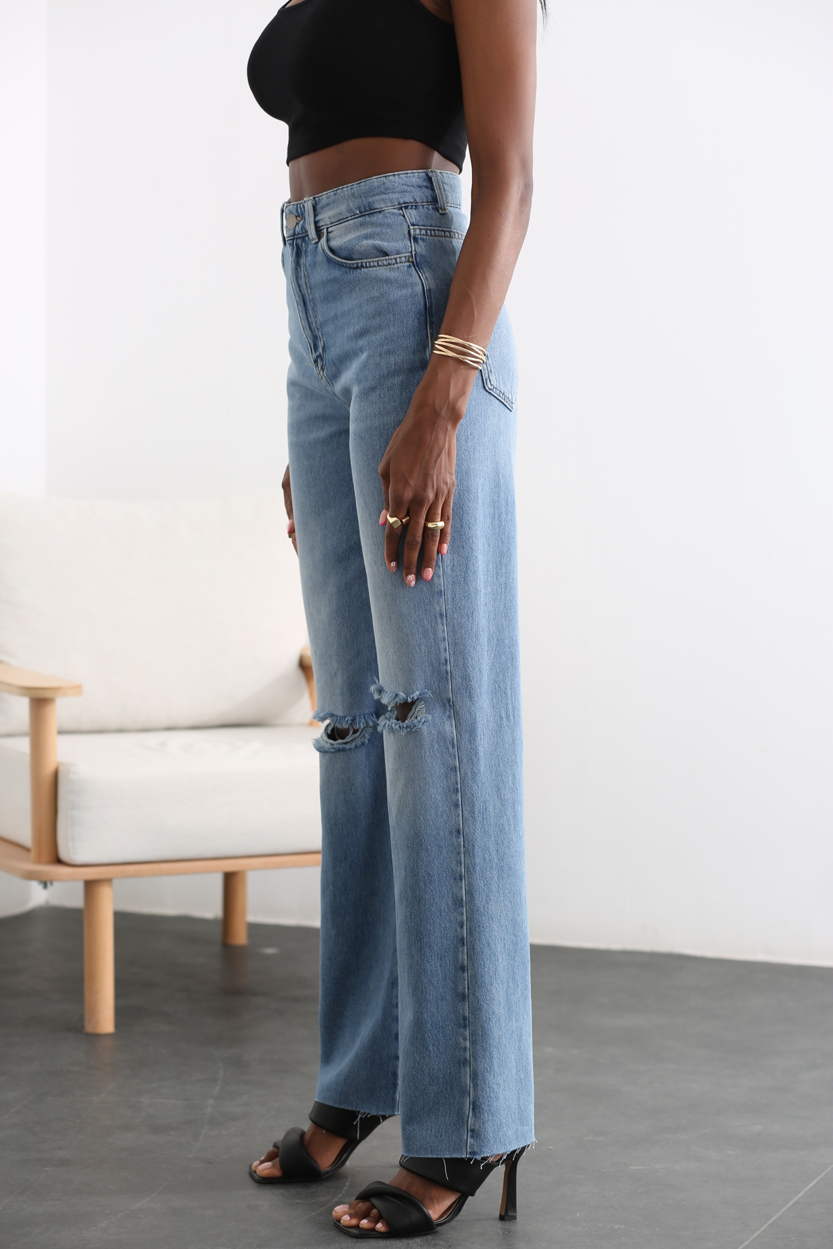 Açık Mavi Dizleri Yırtık Wide Leg Jean 