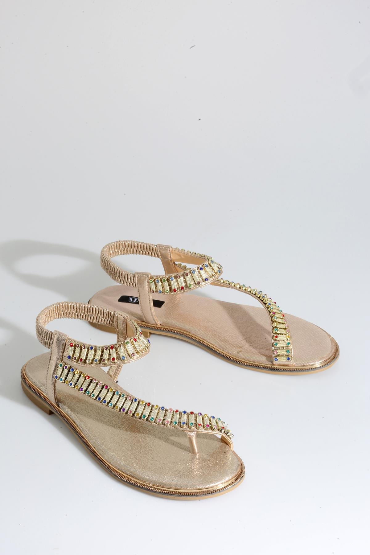 Altın Sıra Taşlı Sandalet 229