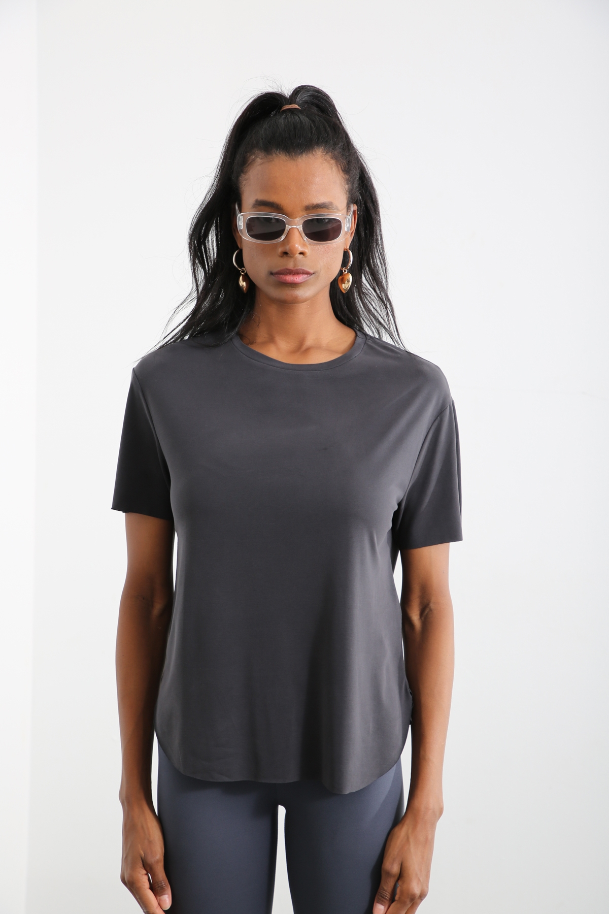 Antrasit Bisiklet Yaka Basic Tshirt 