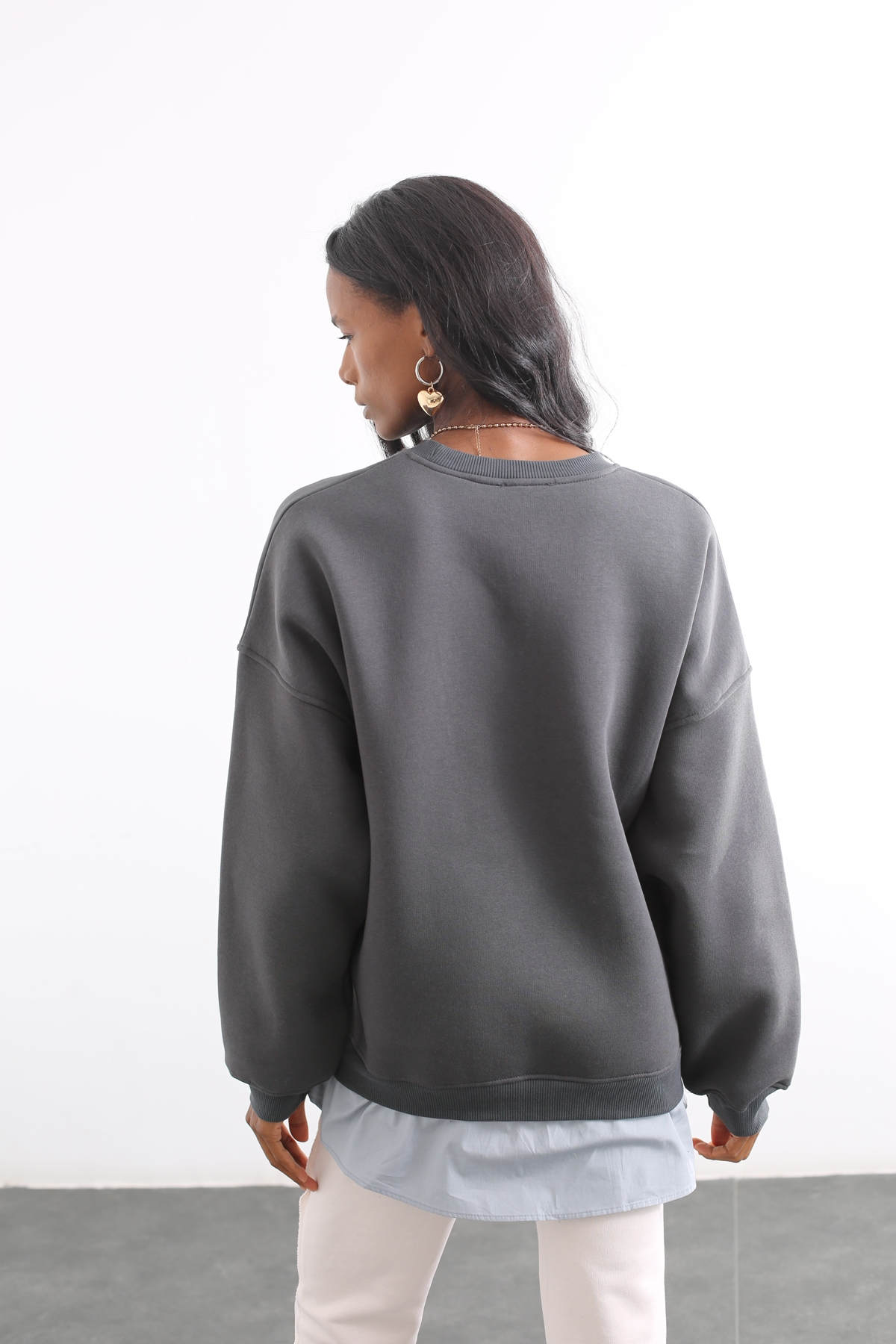 Antrasit Eteği Gömlek Detaylı Sweatshirt 21