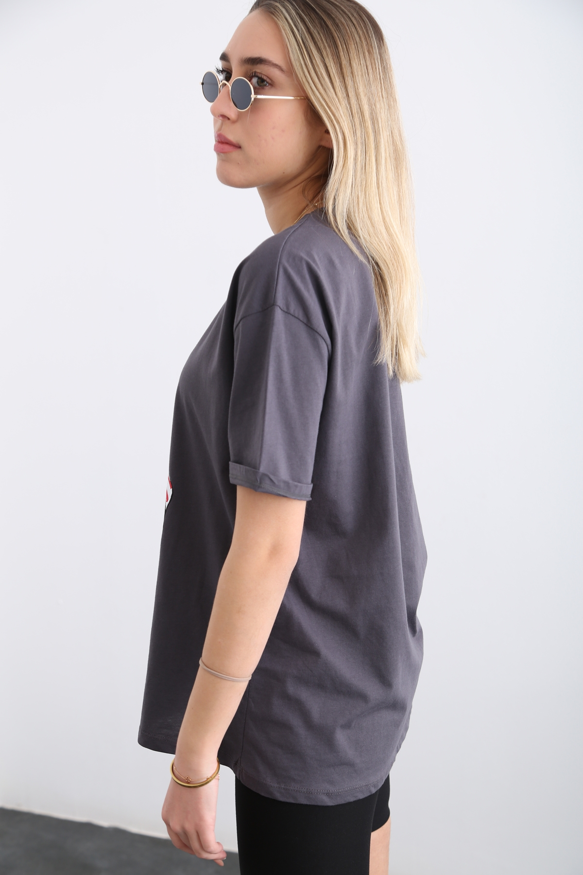 Antrasit Kadın Baskılı Tshirt 7664