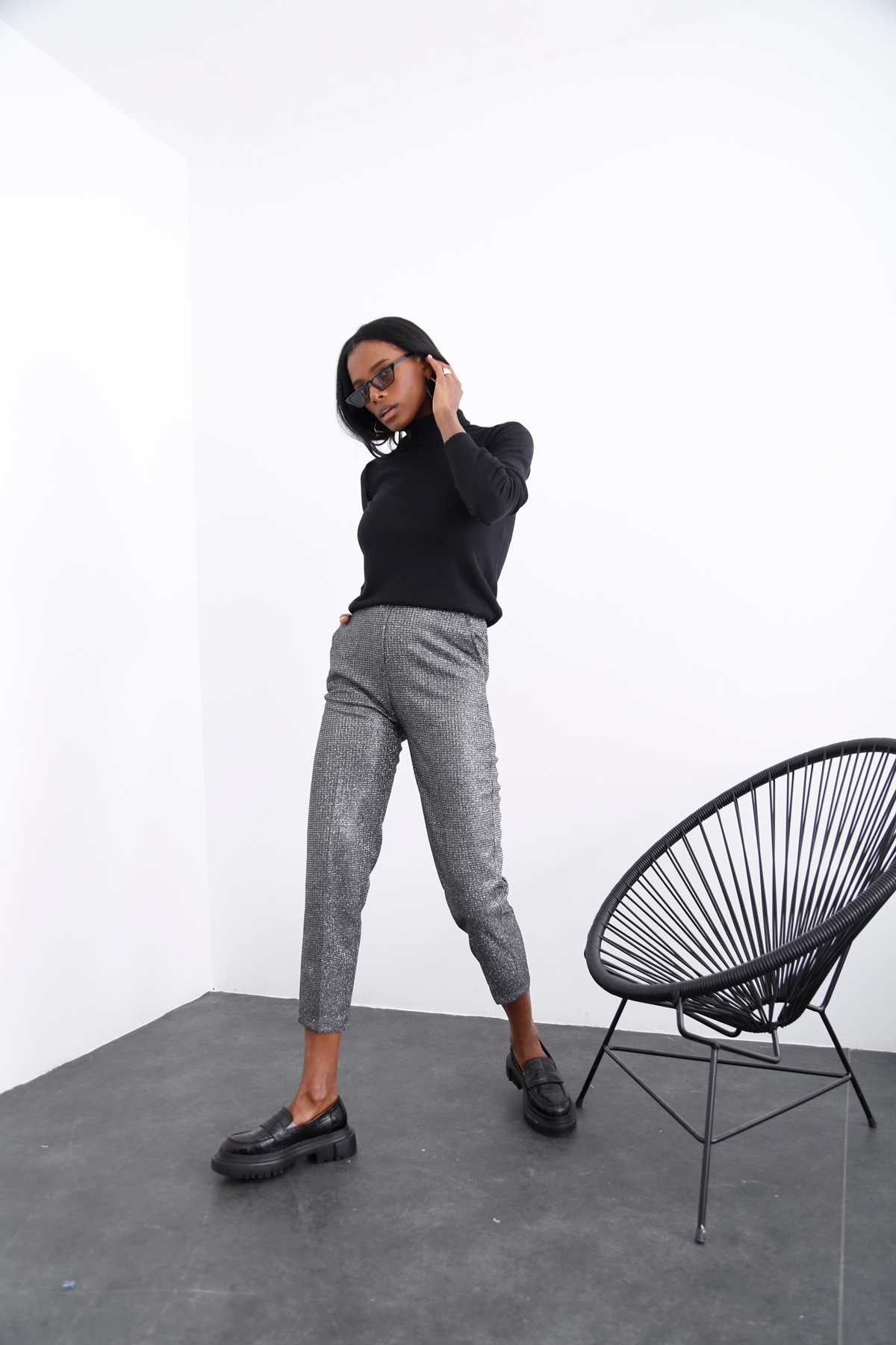 Antrasit Simli Havuç Pantolon 