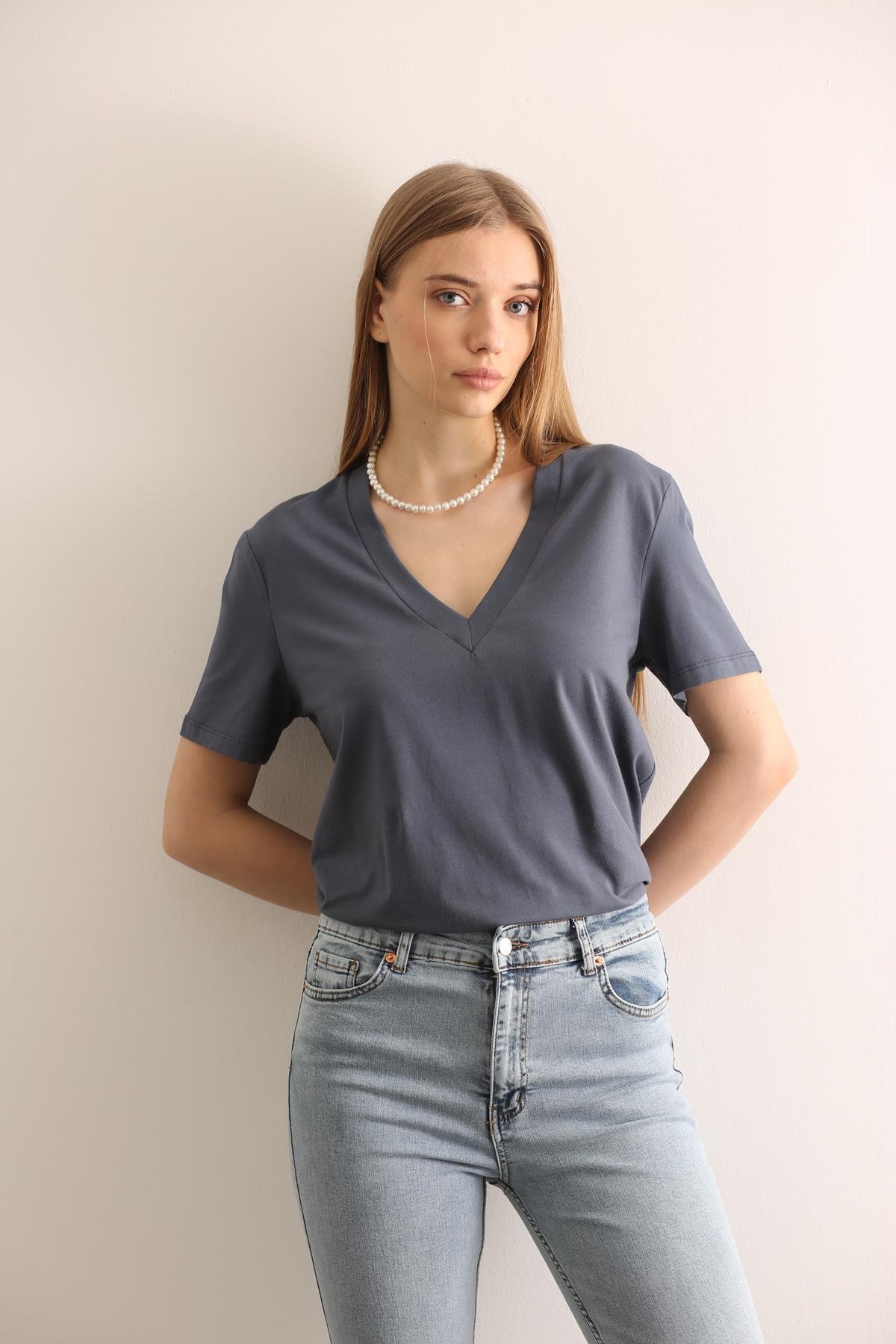 Antrasit V Yaka Basic Tshirt 