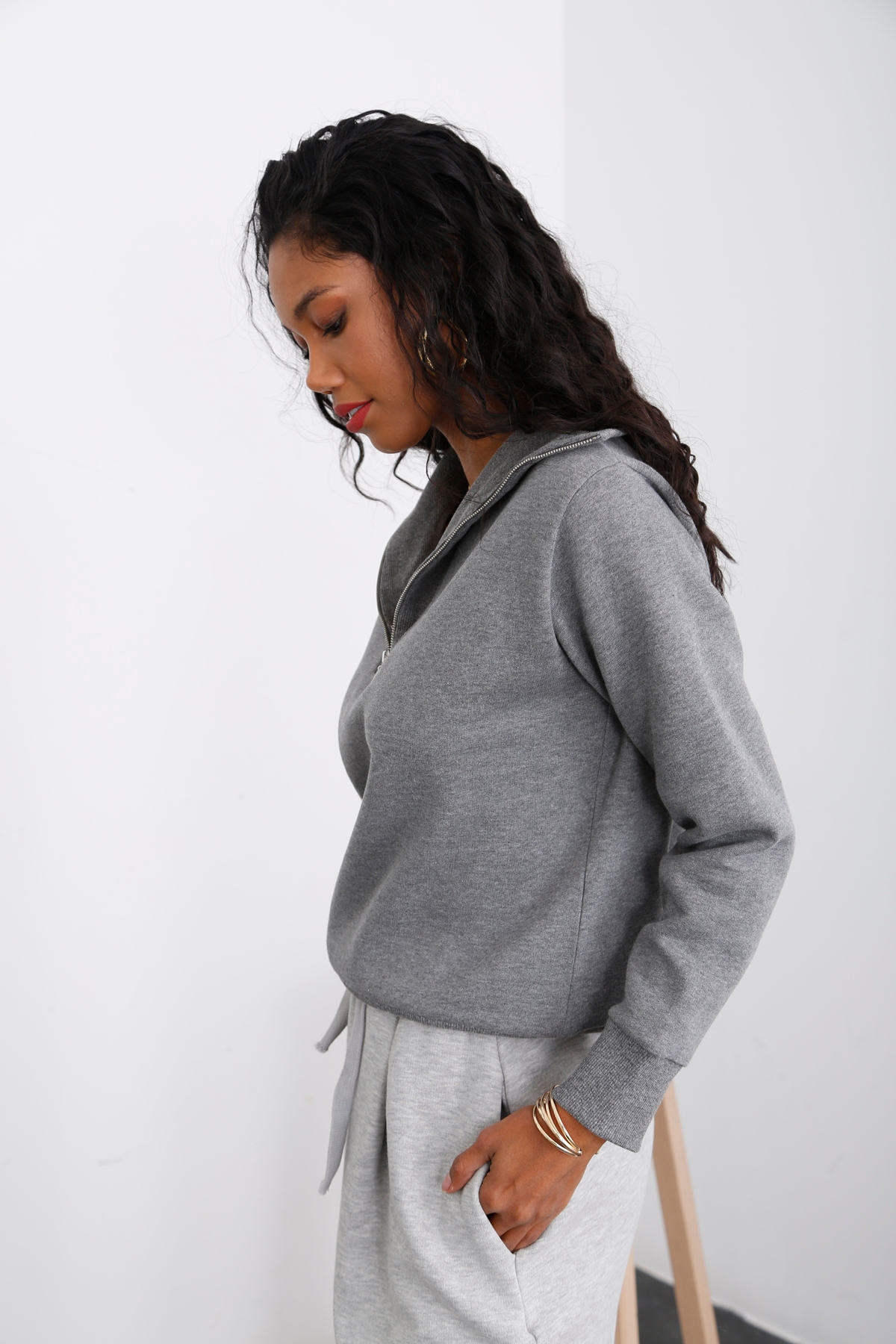Antrasit Yarım Fermuarlı Şardonlu Sweatshirt 