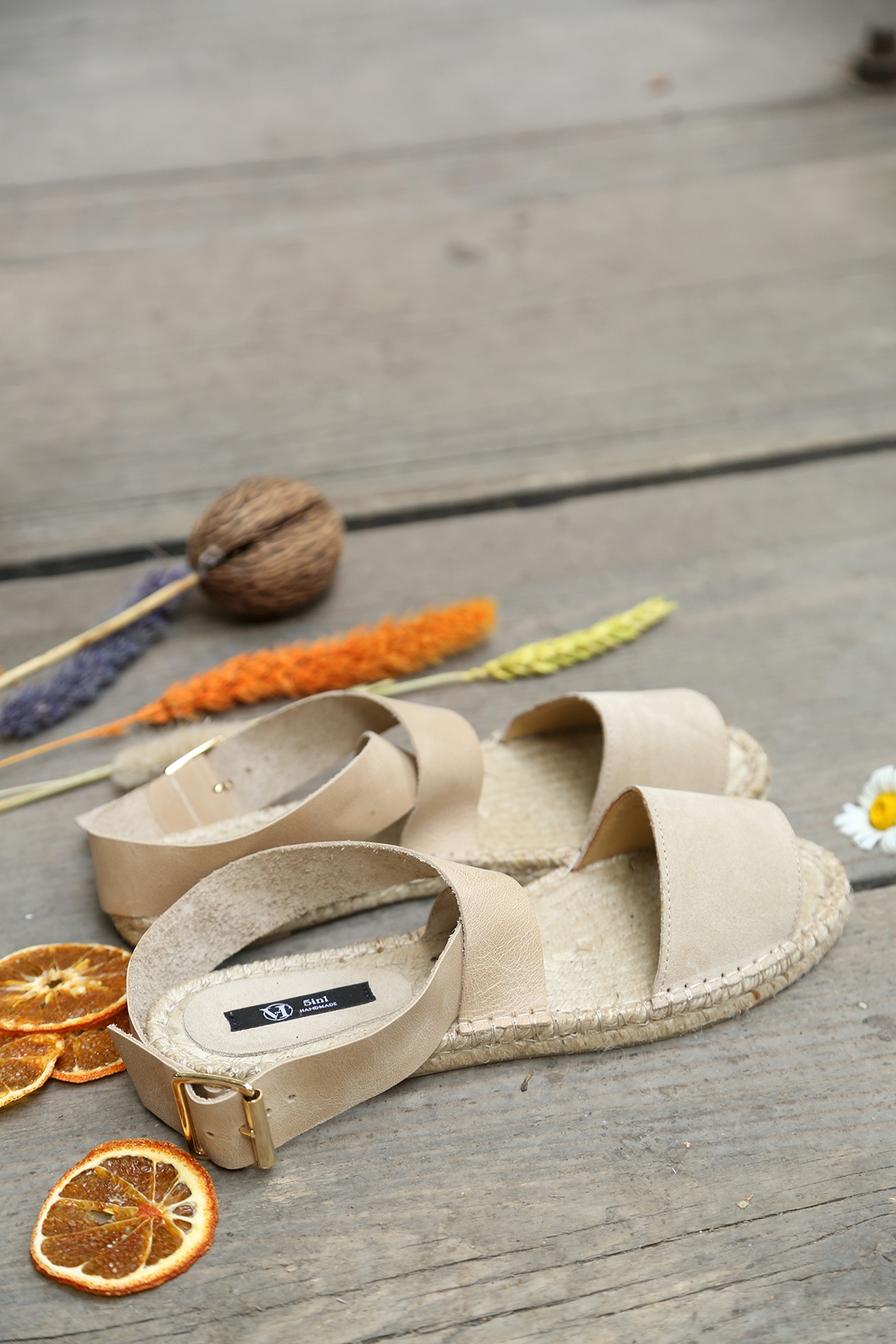 Bej Bilekten Tokalı Espadril Sandalet