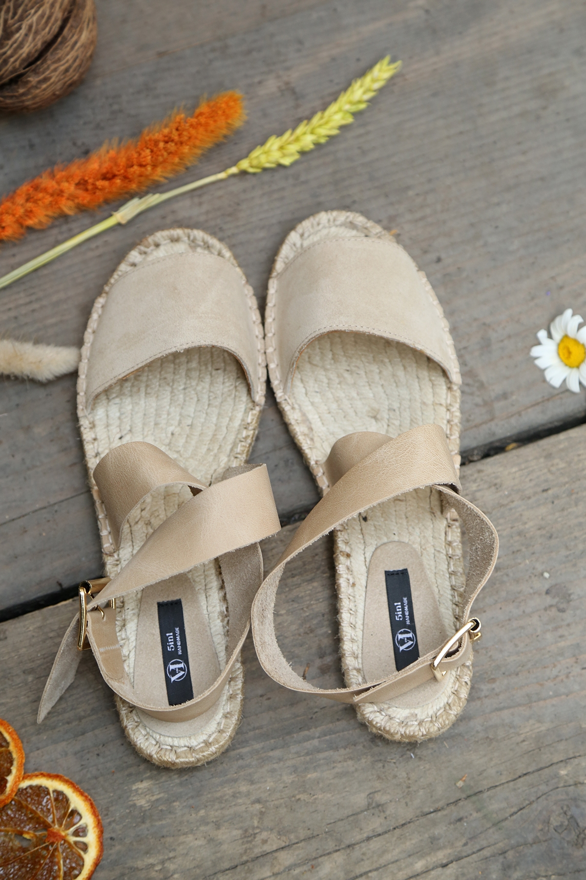 Bej Bilekten Tokalı Espadril Sandalet
