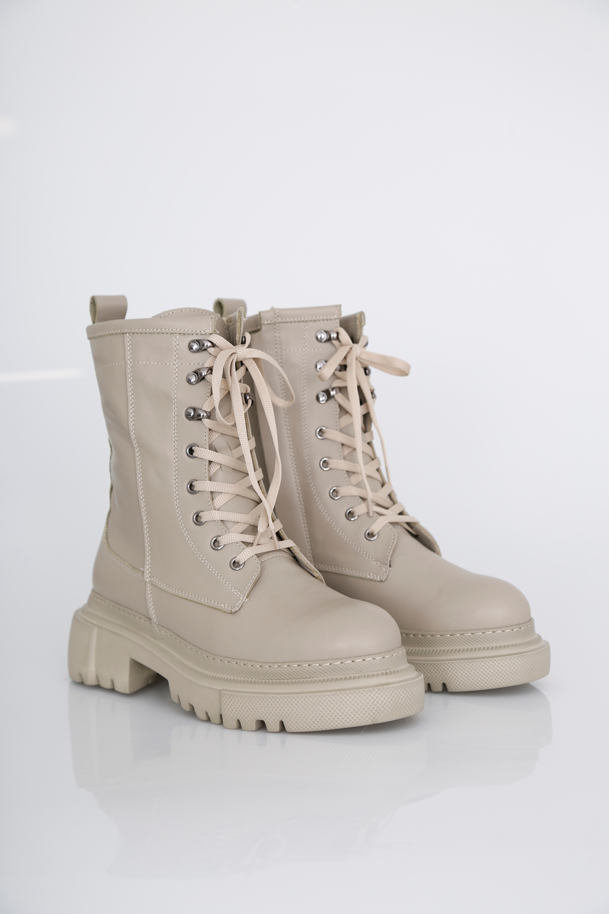 Bej Bot-1006-51 