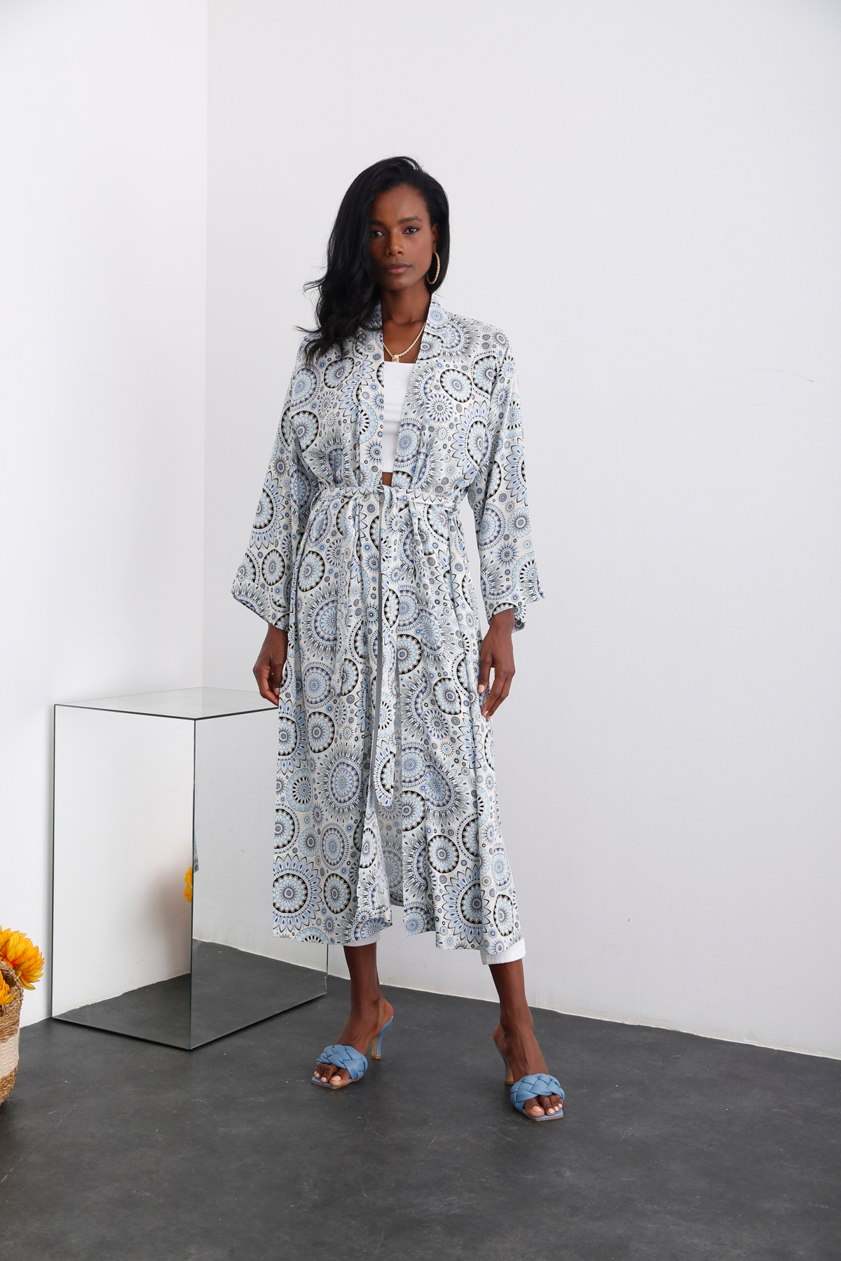 Bej Desenli Yırtmaçlı Kimono 0733