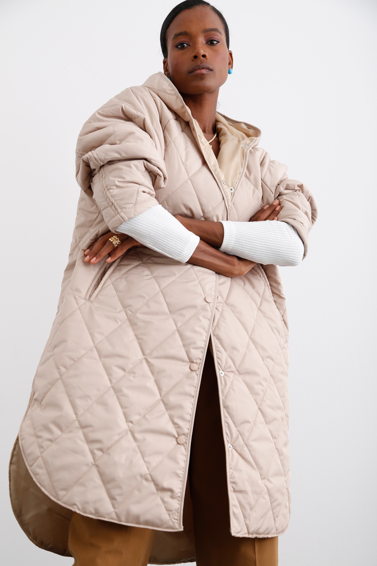 Bej Kapitoneli Oversize Mont 54061
