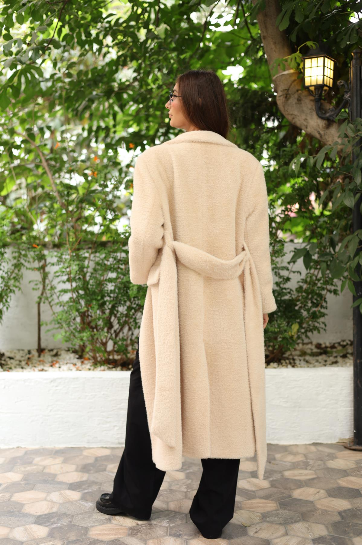 Bej Kuşaklı Maxi Boy Peluş Palto 542127