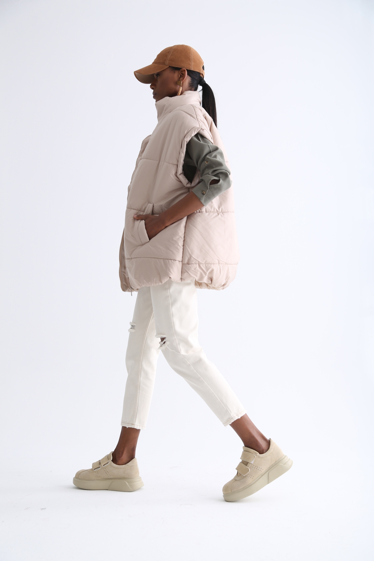 Bej Oversize Şişme Yelek 54010