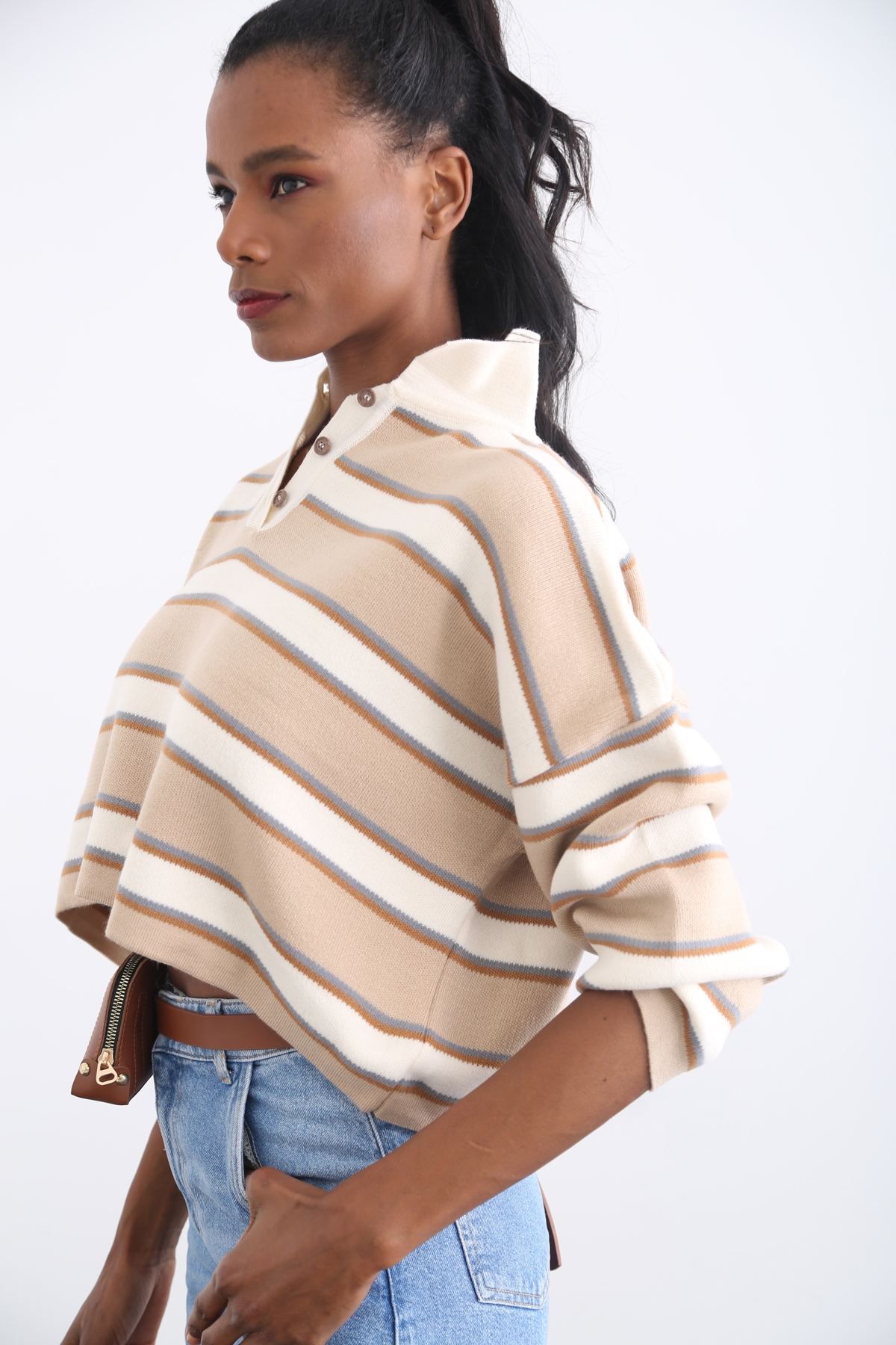 Bej Polo Yaka Çizgili Crop Triko 15505
