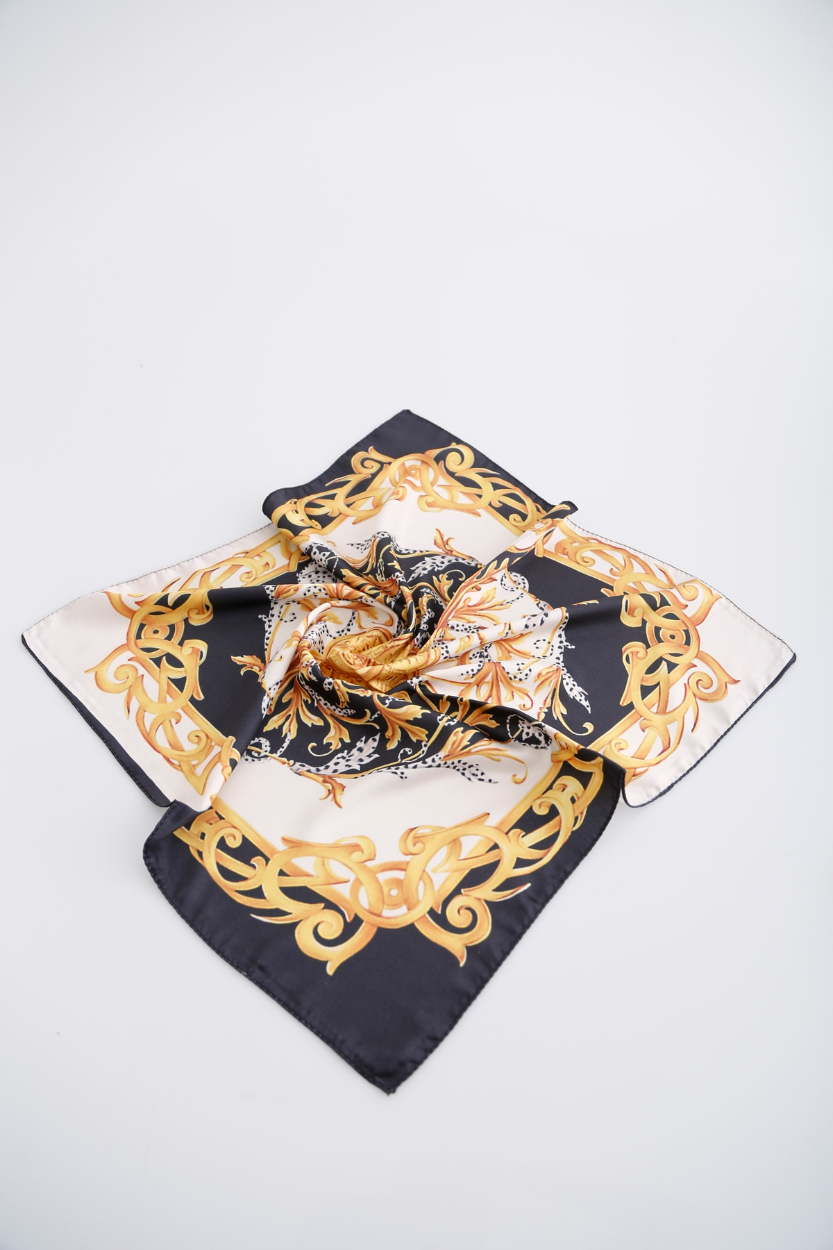 Bej Şal Desen Bandana 