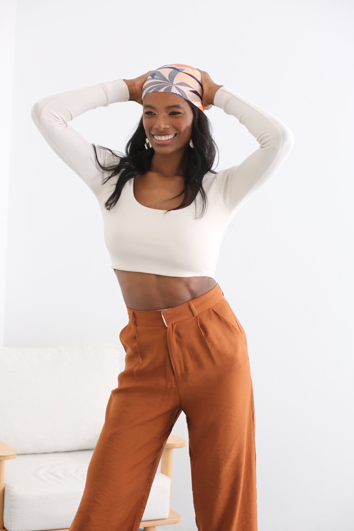 Bej U Yaka Uzun Kol Crop 210129