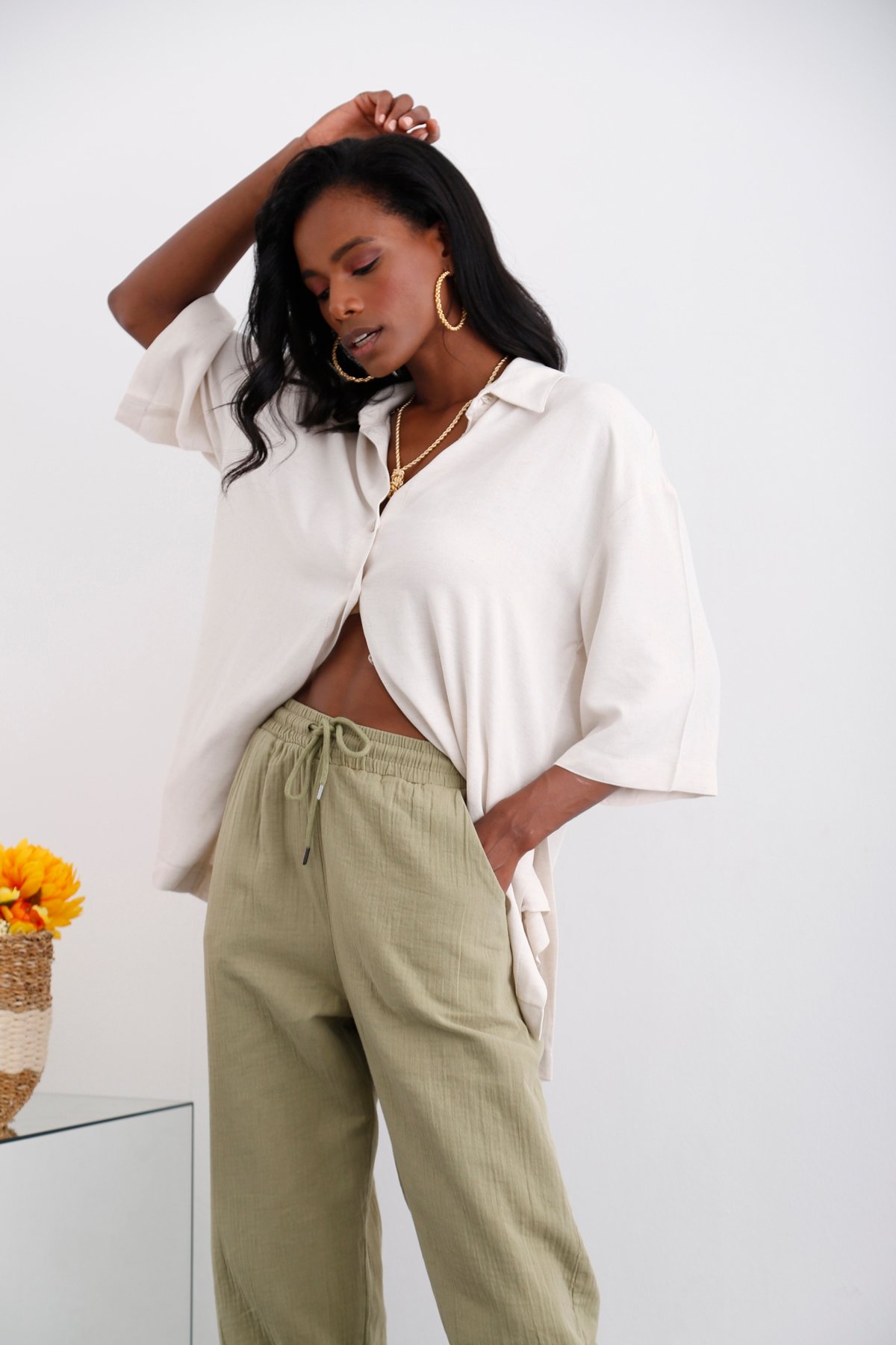 Bej Yırtmaçlı Oversize Gömlek 4619